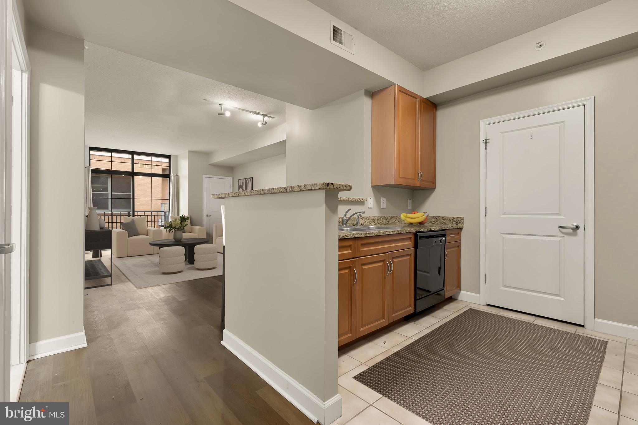 1111 25TH STREET NW 723