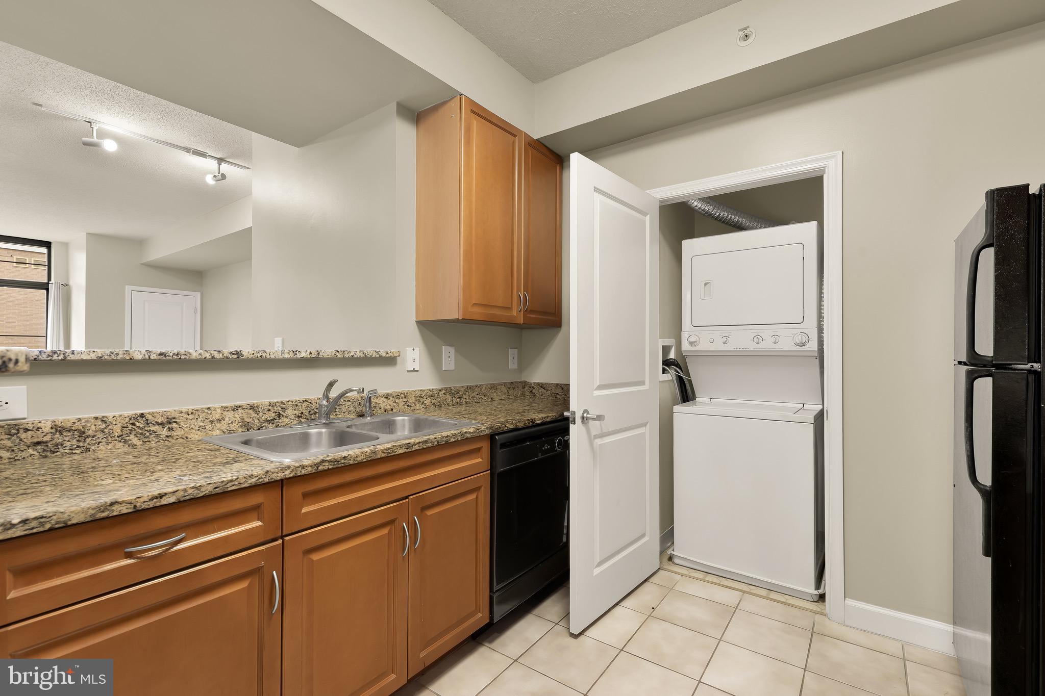 1111 25TH STREET NW 723