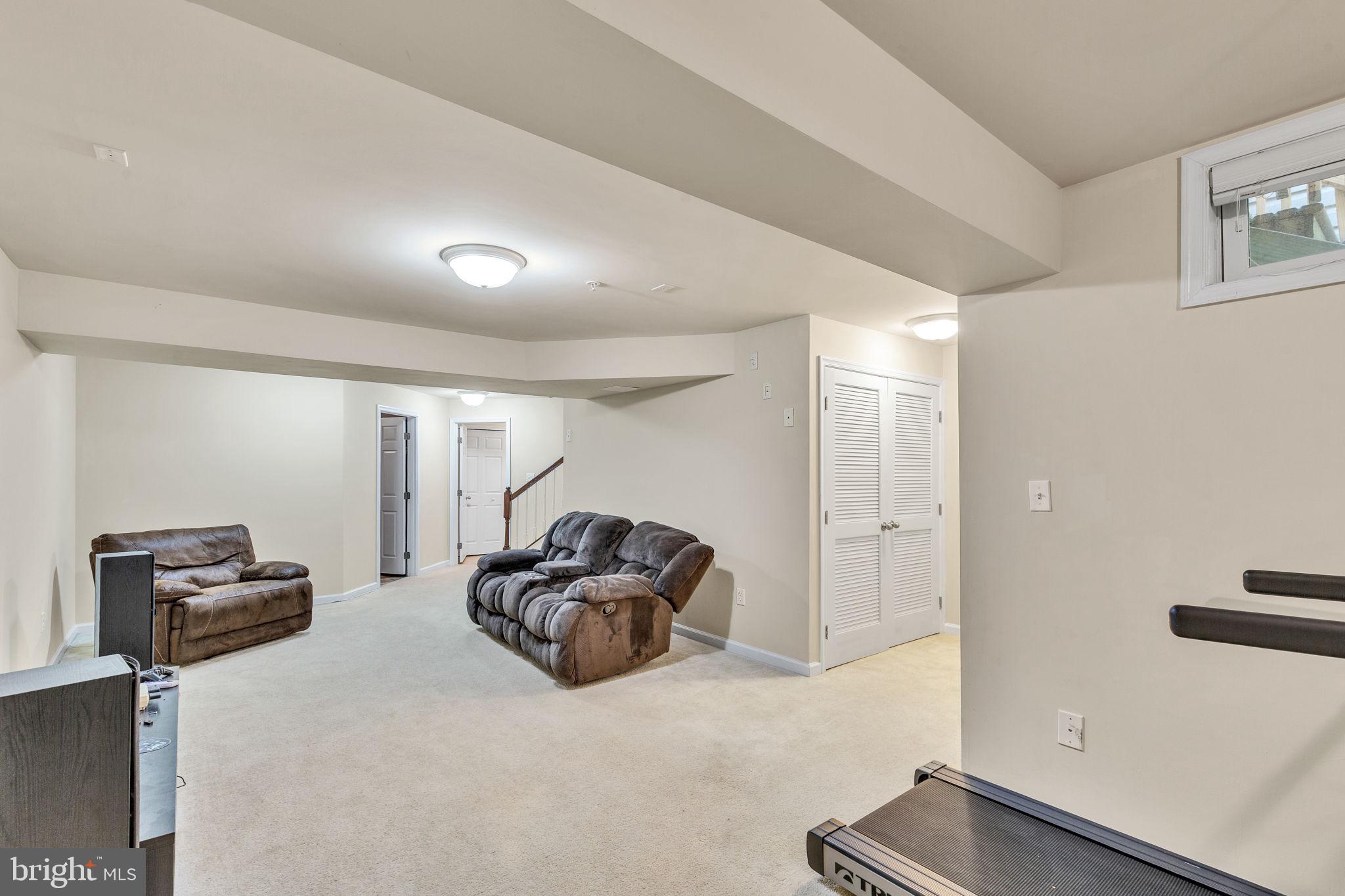 WYNDHOLME WOODS - Residential