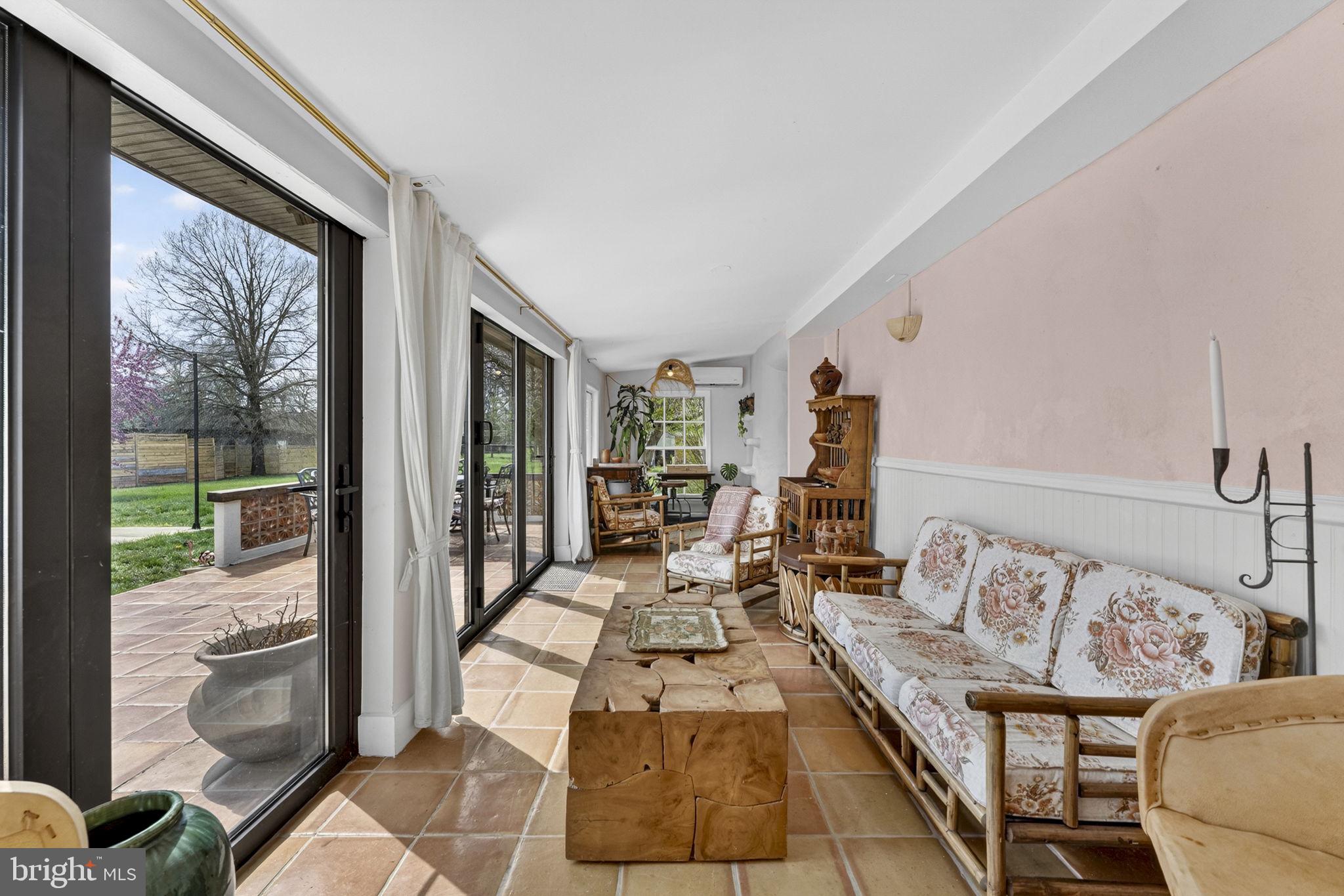 MARSHALL, VA - Residential