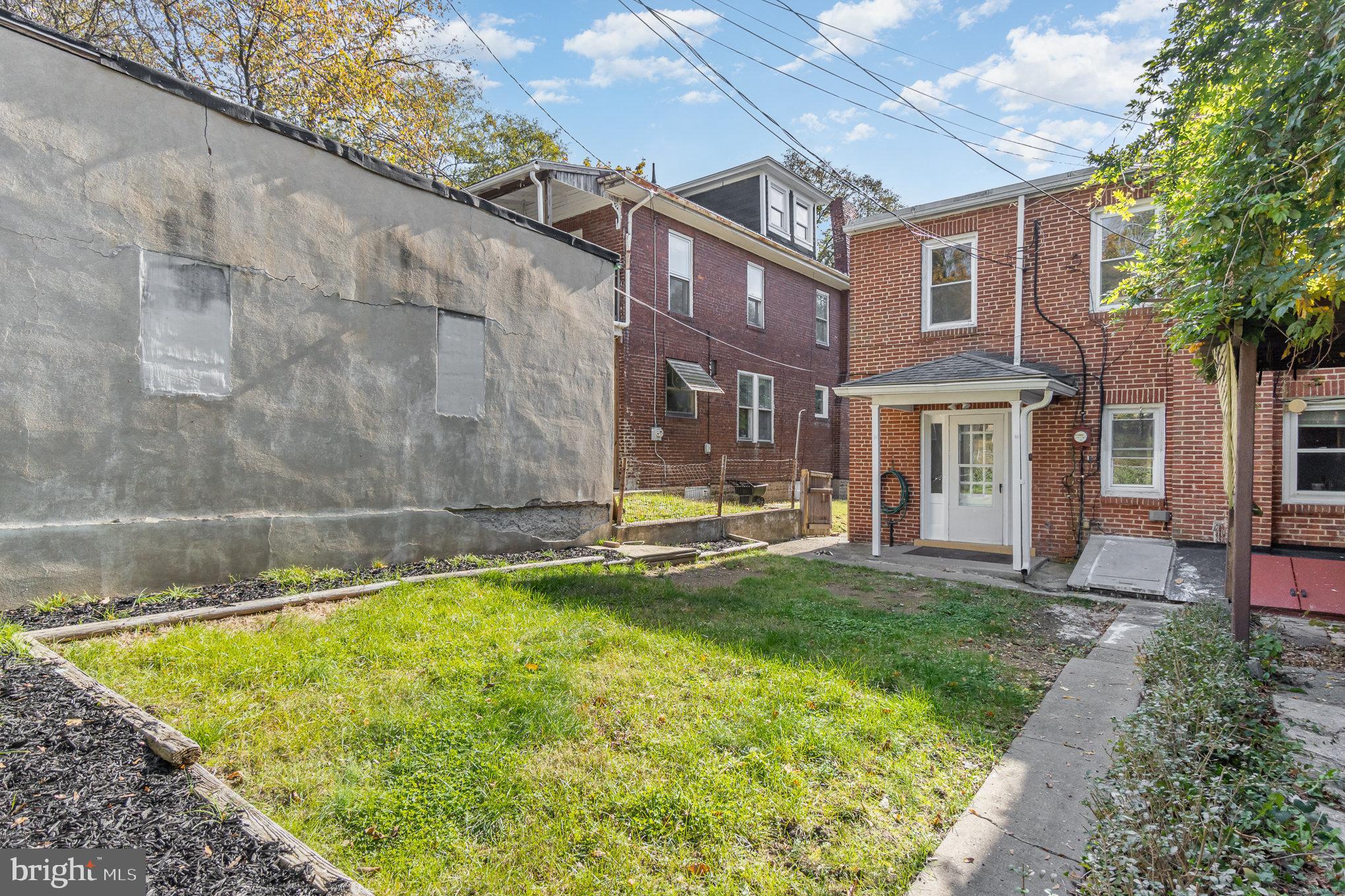 HARRISBURG CITY - Residential