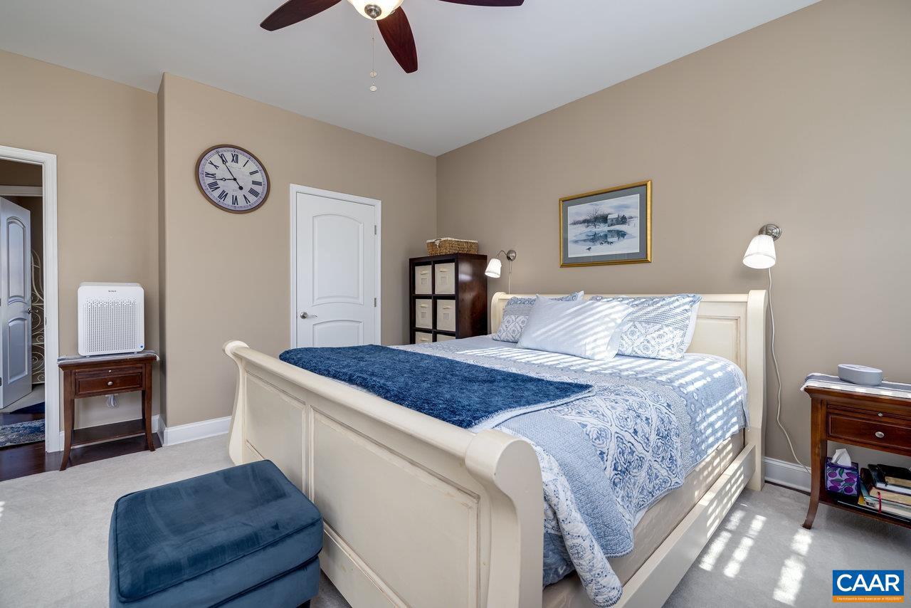 MEADOWBROOK - Residential