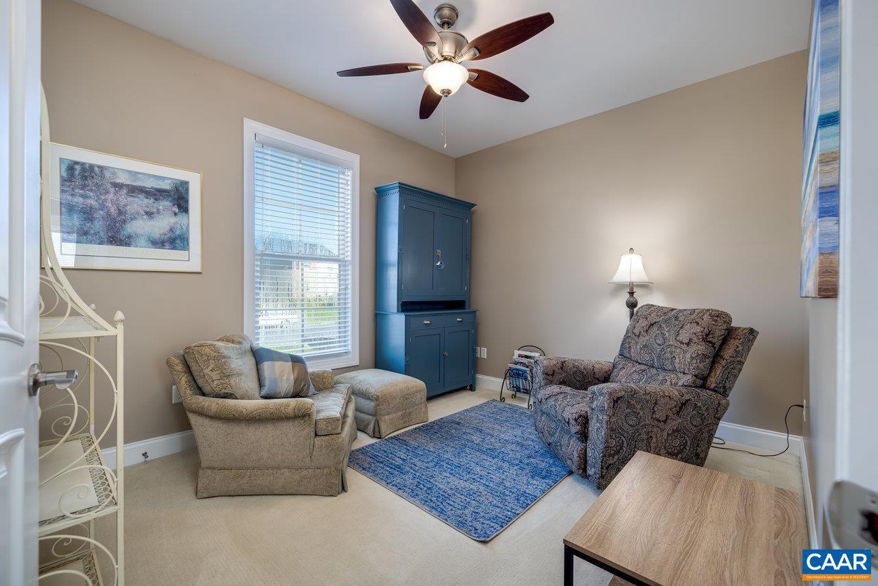 MEADOWBROOK - Residential