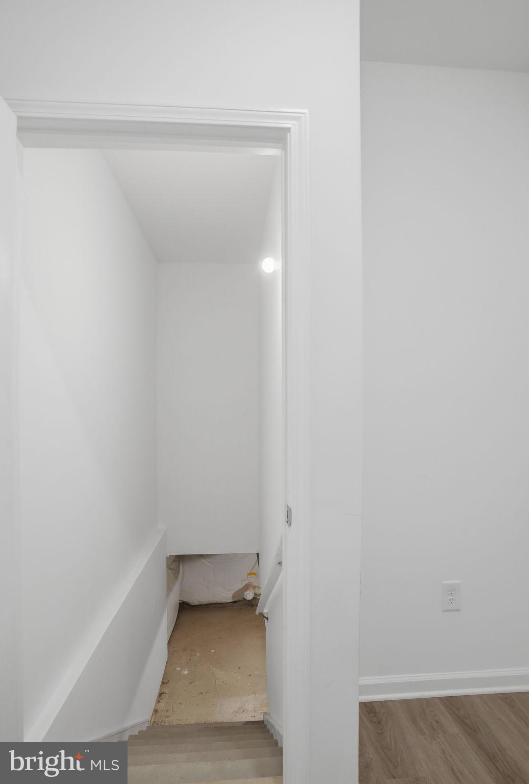 EGRET SHORES - Residential