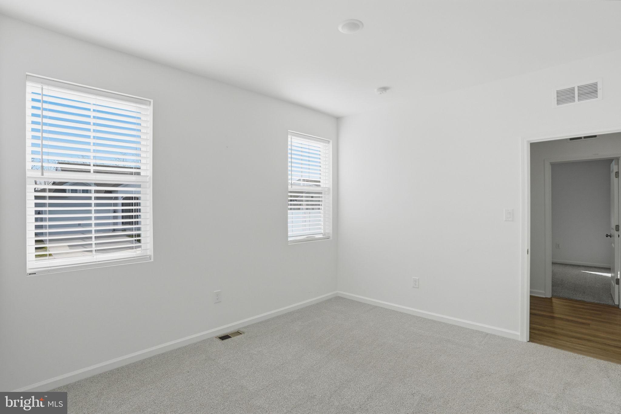 EGRET SHORES - Residential