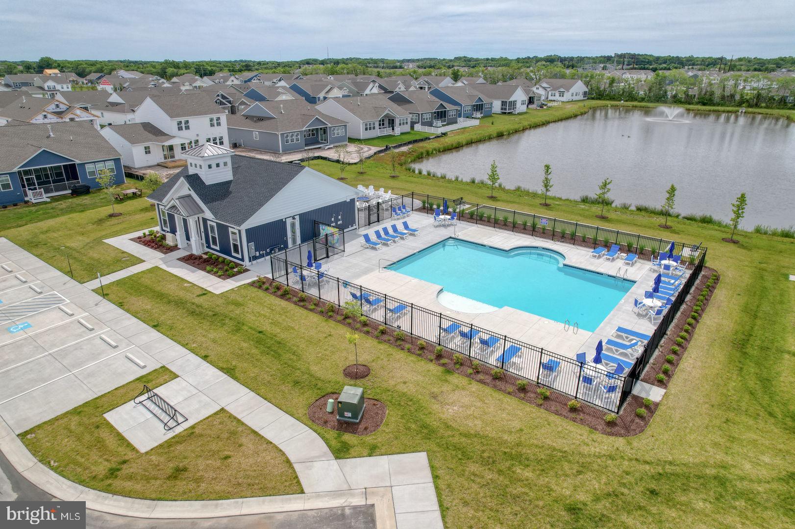 EGRET SHORES - Residential