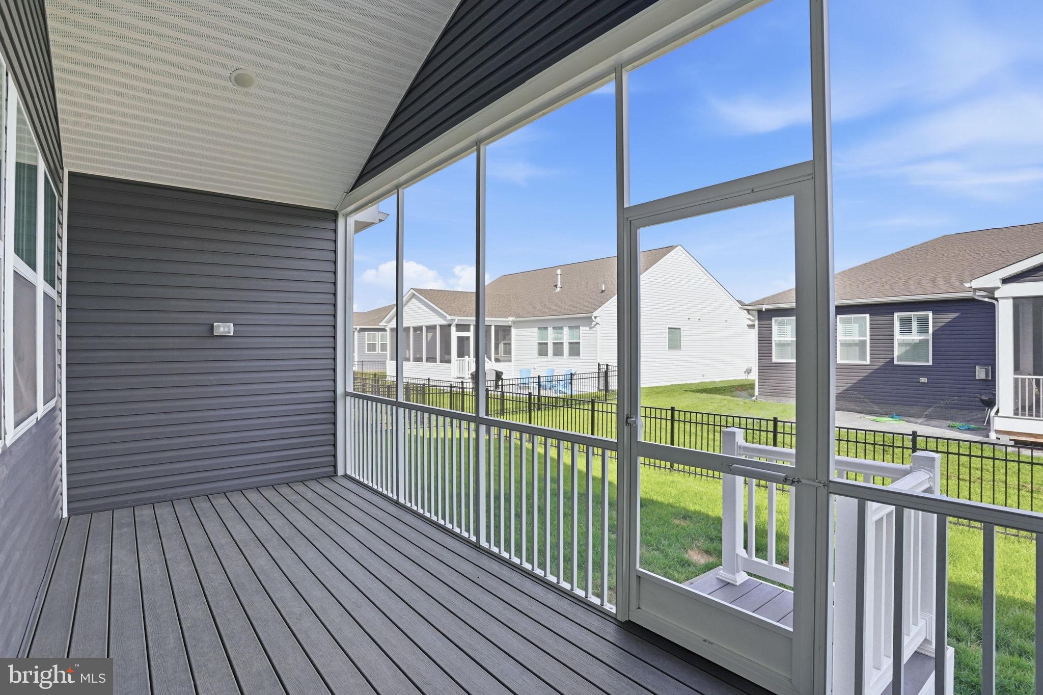 EGRET SHORES - Residential