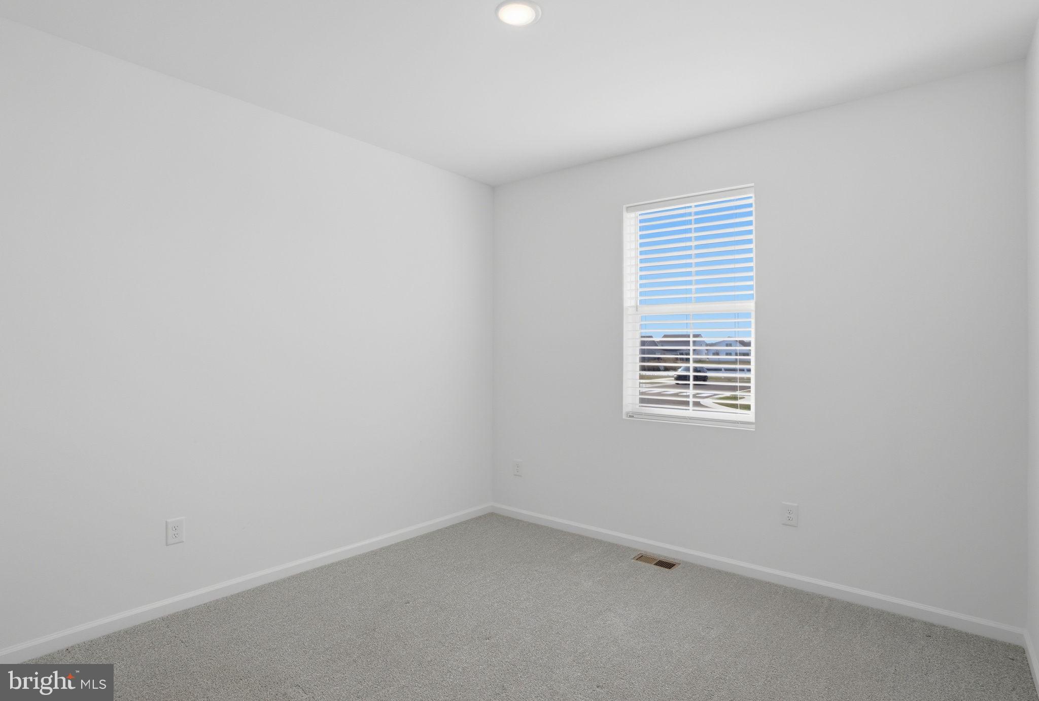 EGRET SHORES - Residential