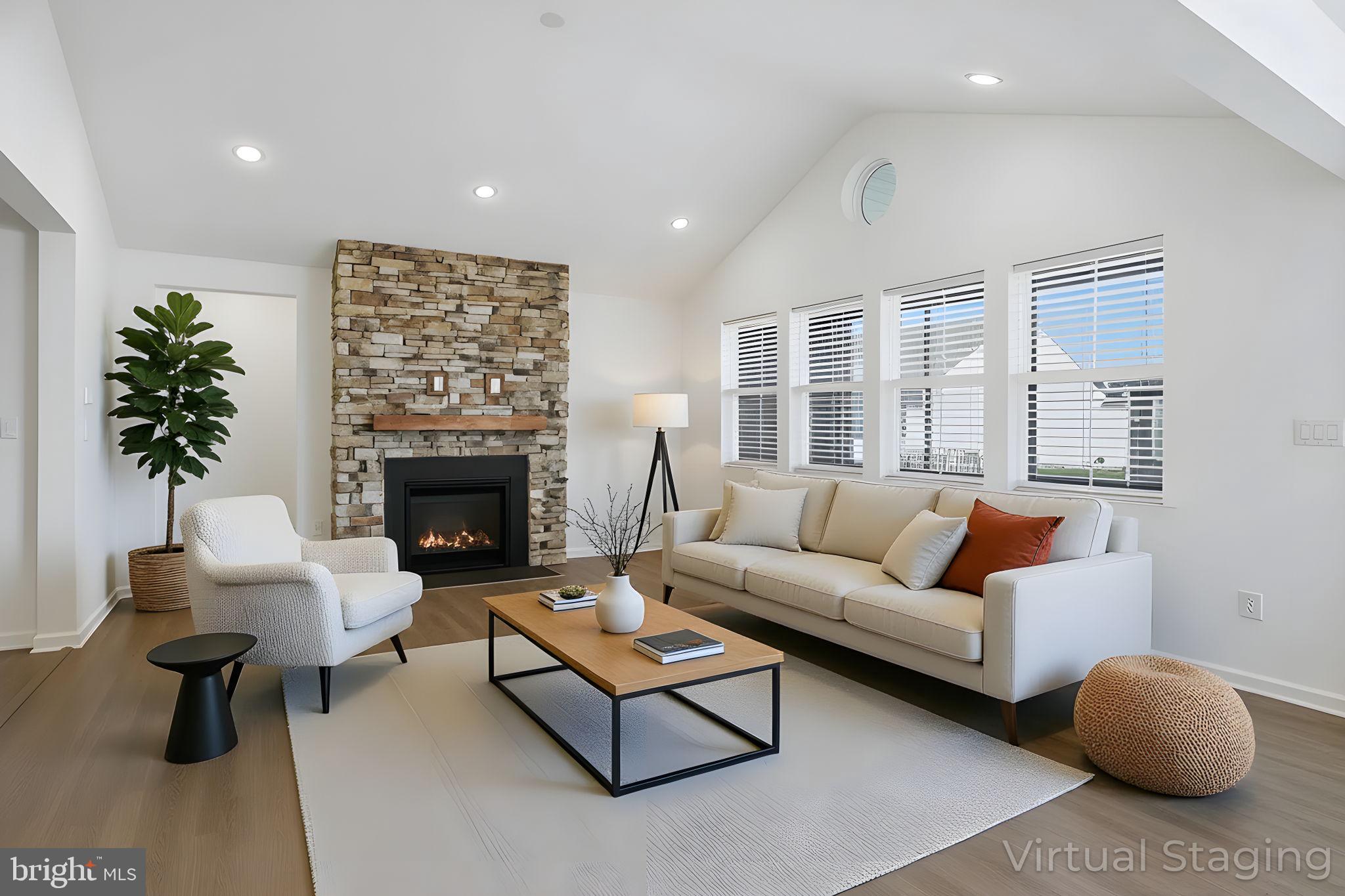 EGRET SHORES - Residential