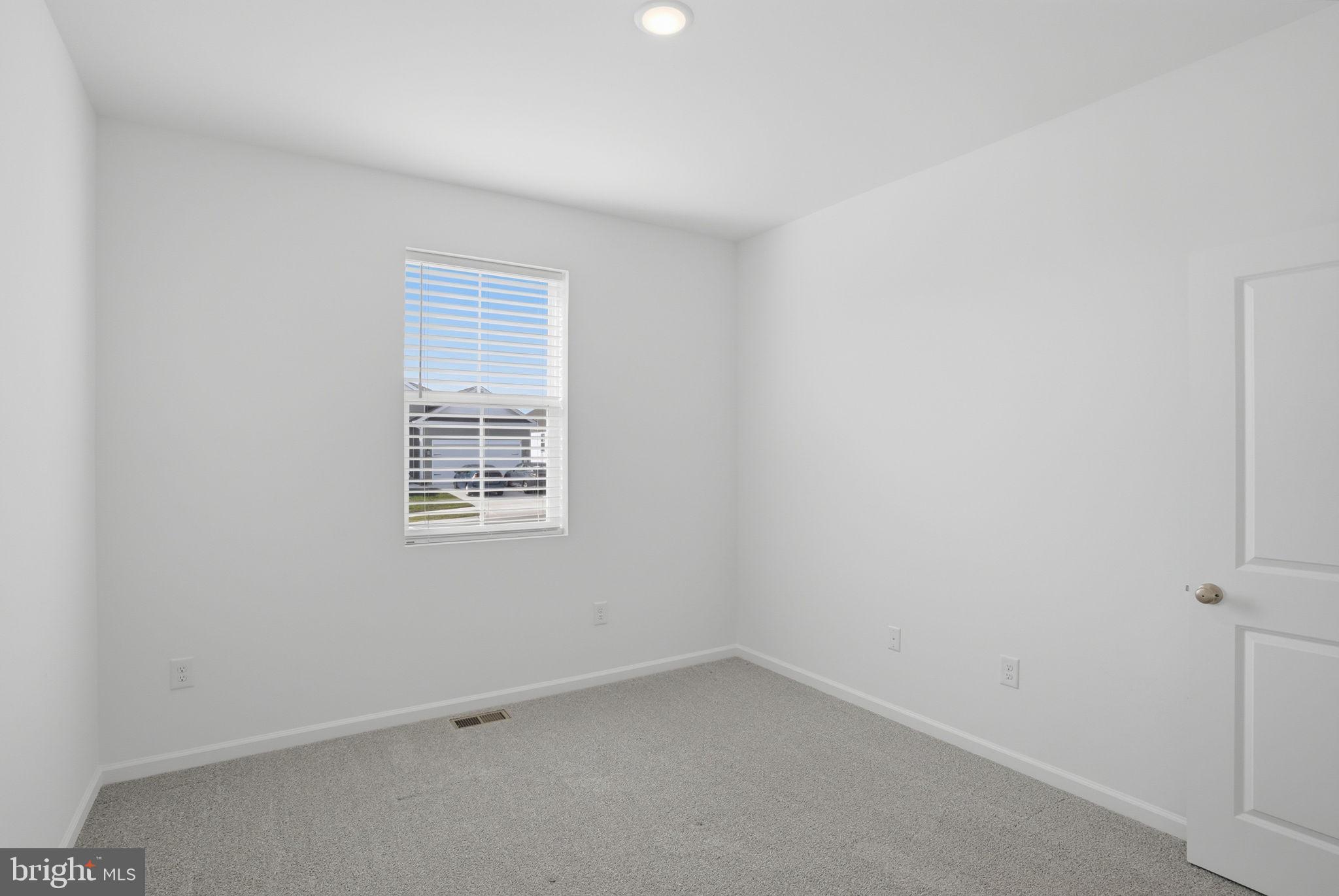 EGRET SHORES - Residential