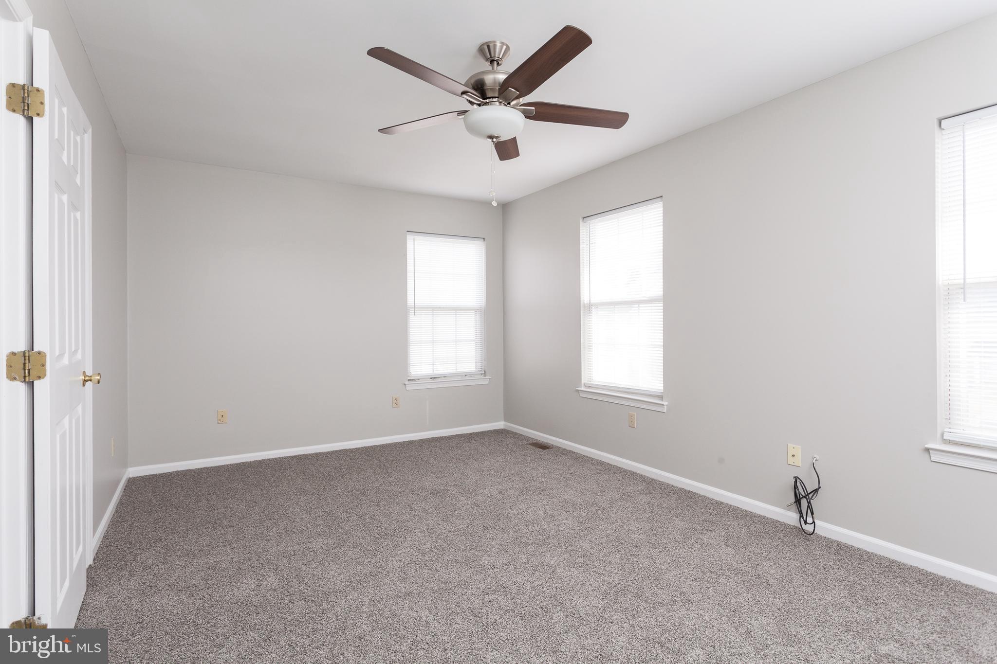 BUTTONWOODS - Residential