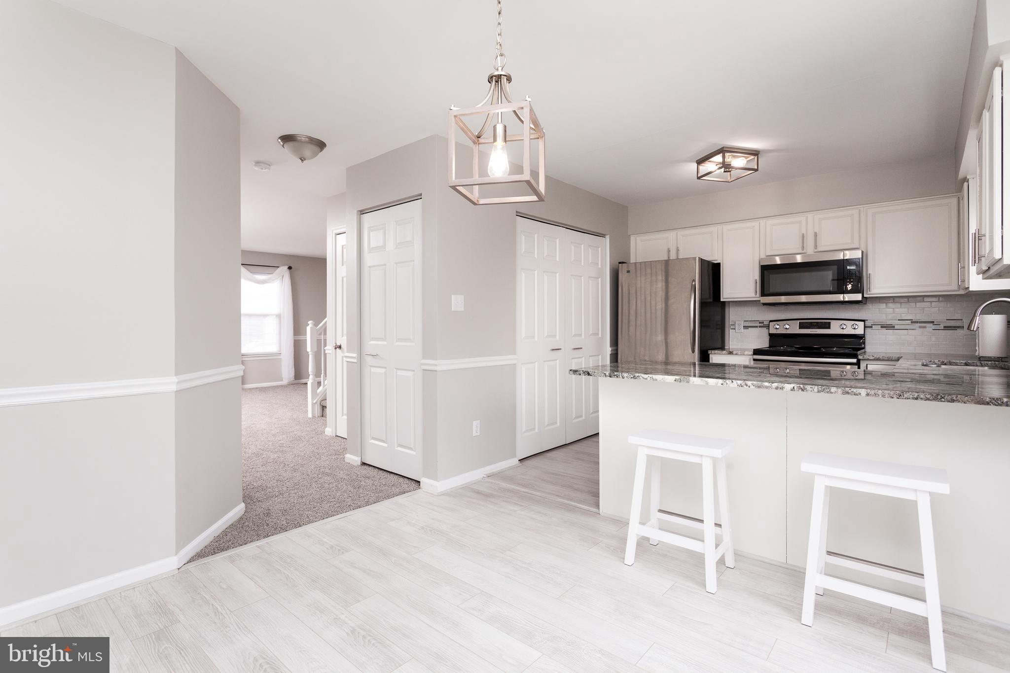 BUTTONWOODS - Residential