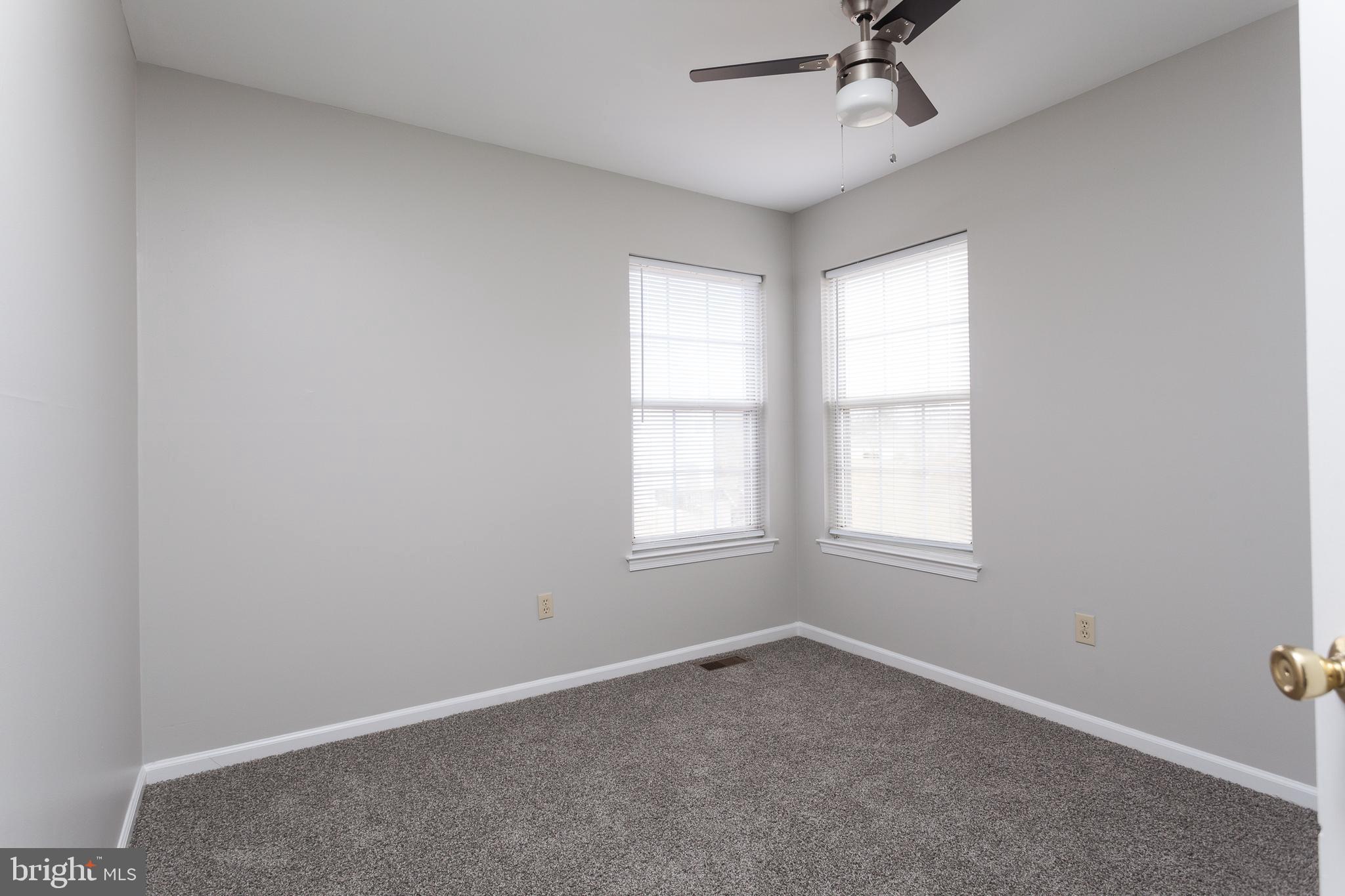 BUTTONWOODS - Residential