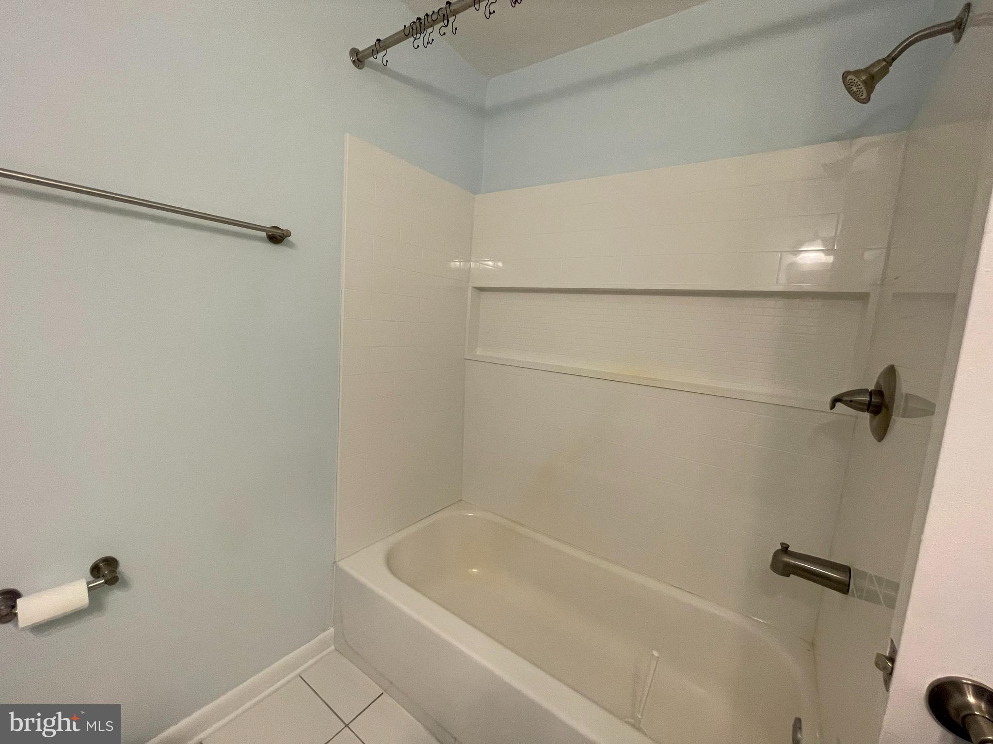 PLUM POINT - Residential Lease