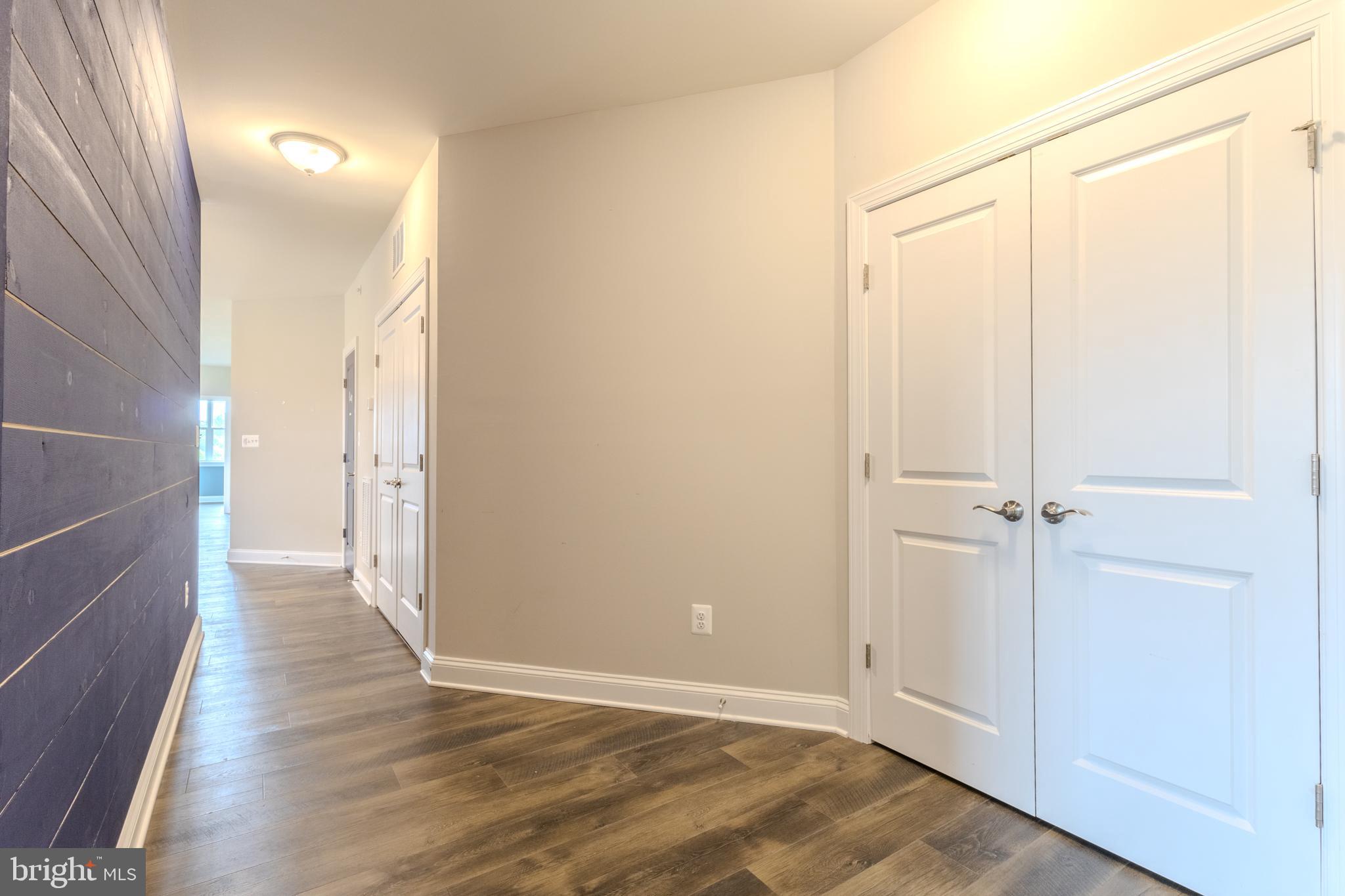 401 BOLD RULER COURT 408