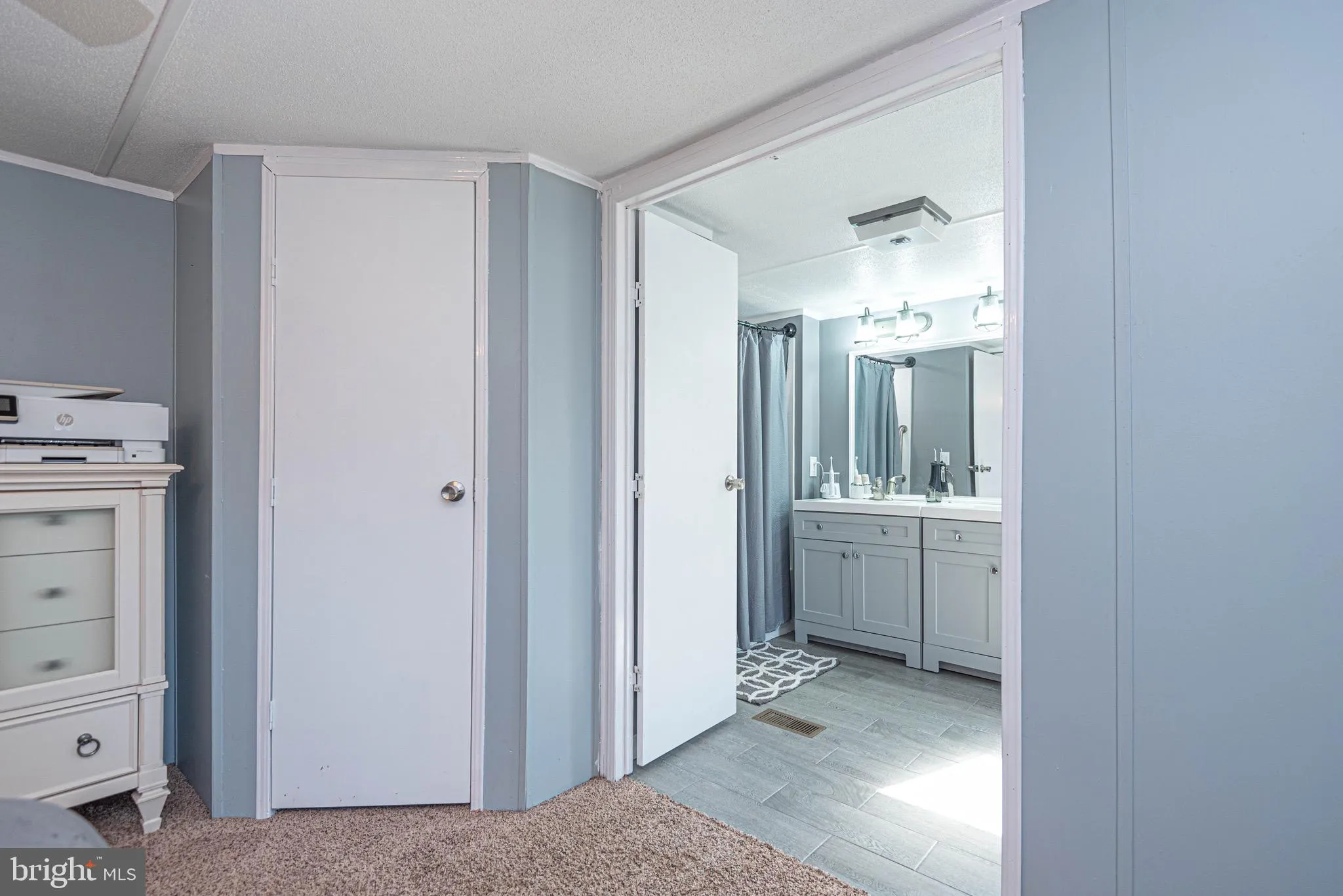 Lewes, Delaware 19958, United States, 2 Bedrooms Bedrooms, ,2 BathroomsBathrooms,Residential,Contingent,39965