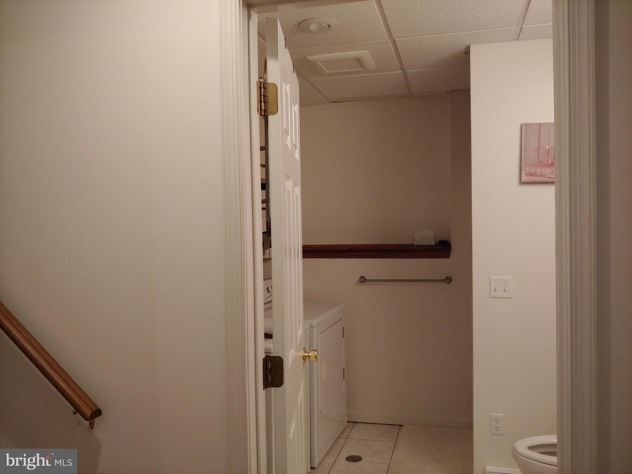 SUMMIT VIEW - Residential