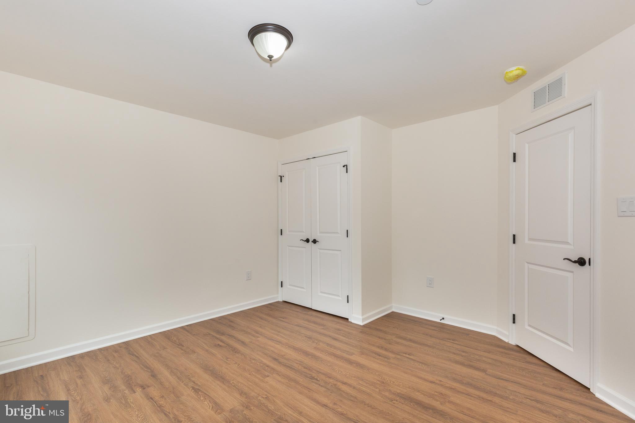 VALLEY VISTA - Residential