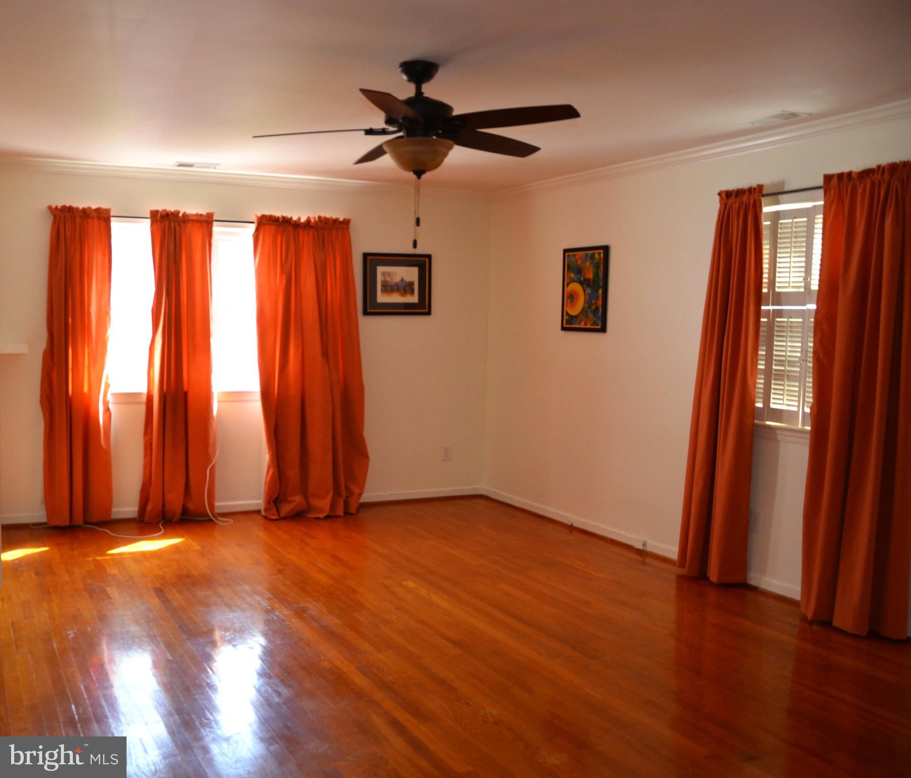 HILLANDALE - Residential