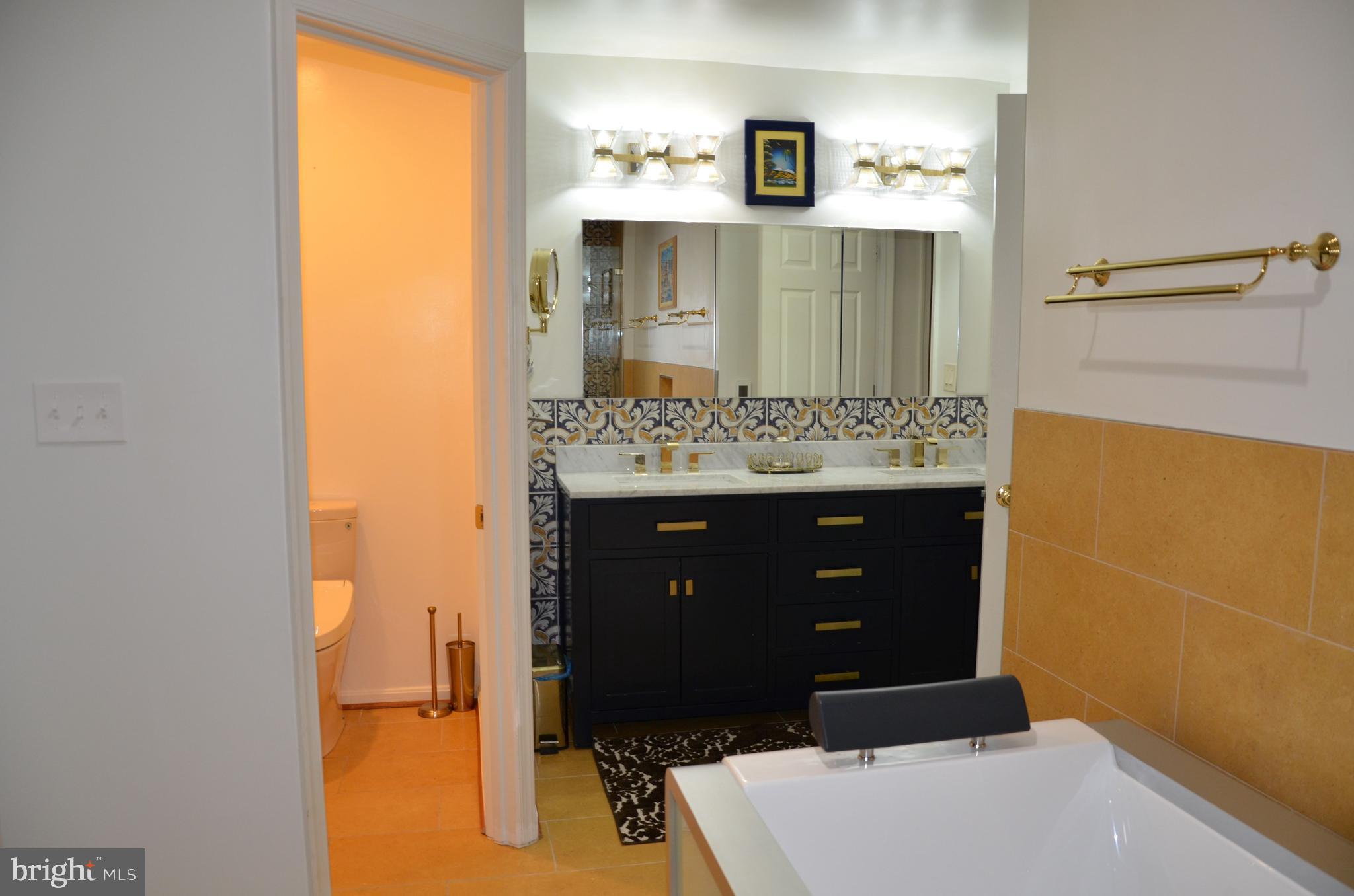 HILLANDALE - Residential