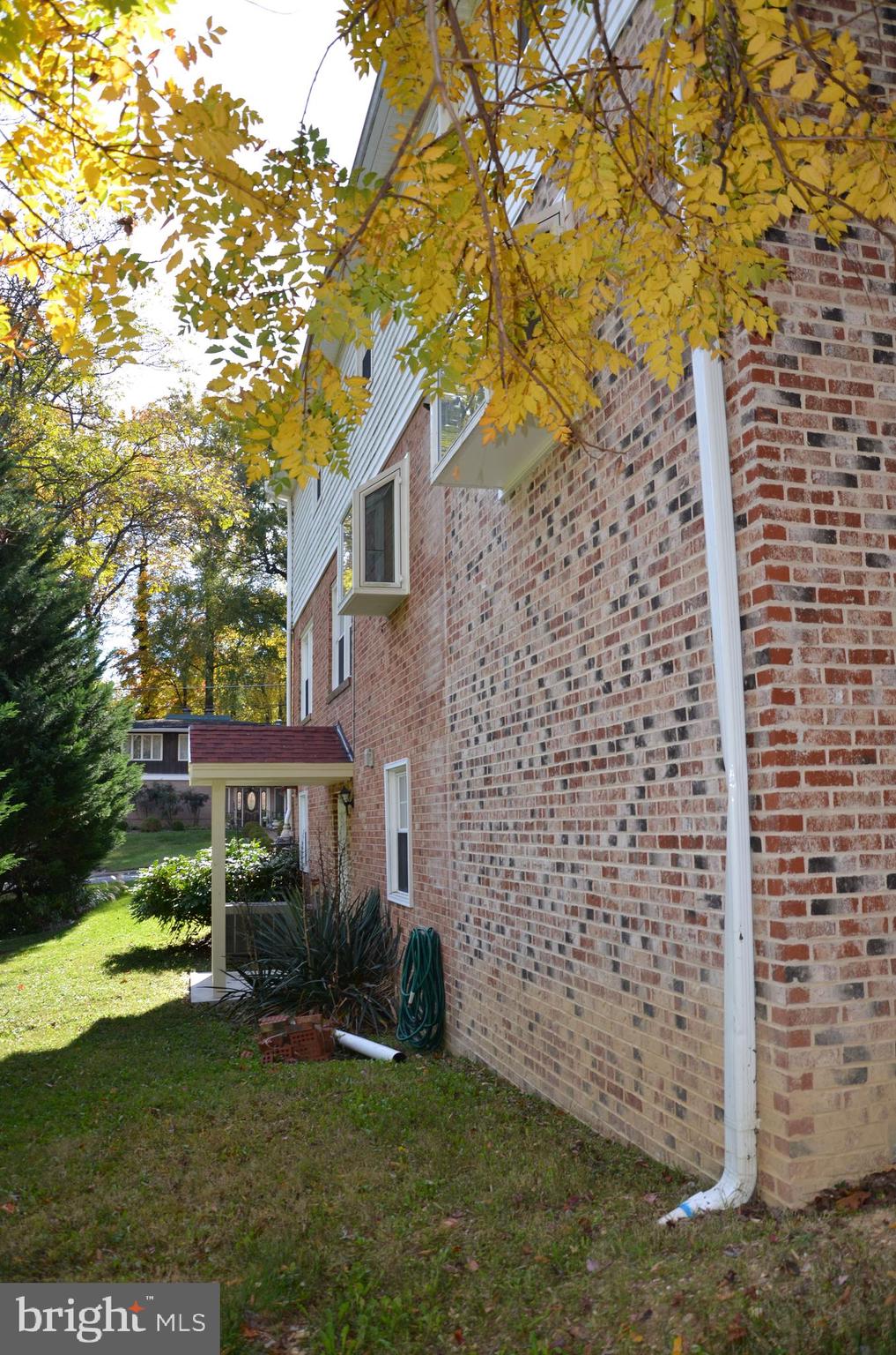 HILLANDALE - Residential