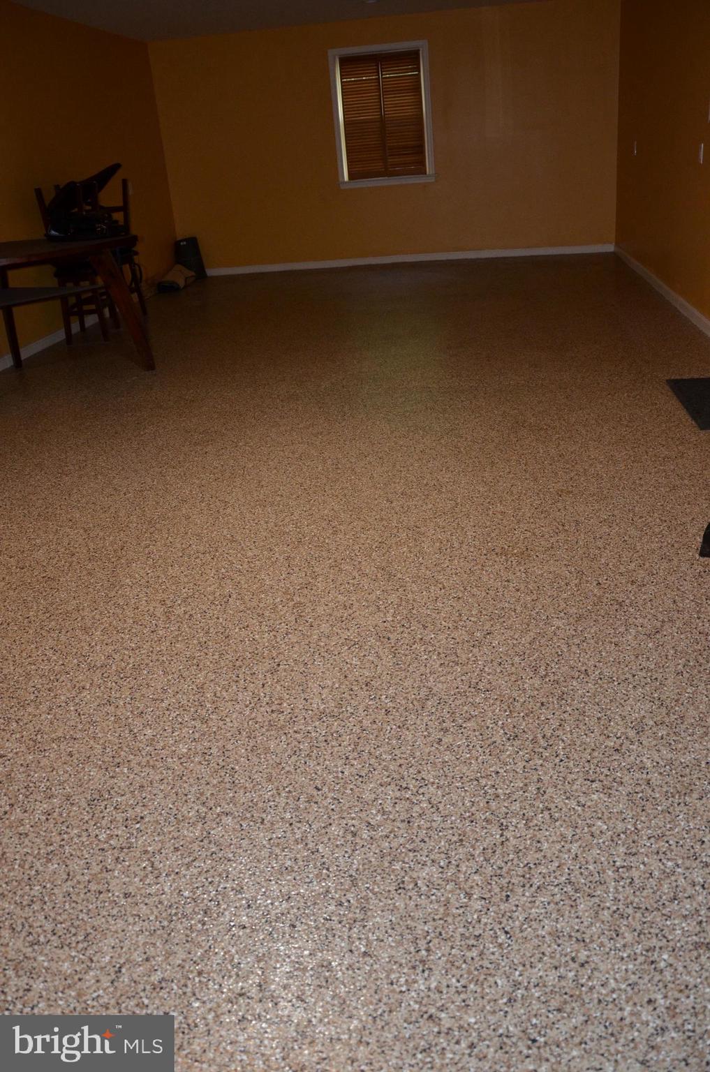 HILLANDALE - Residential