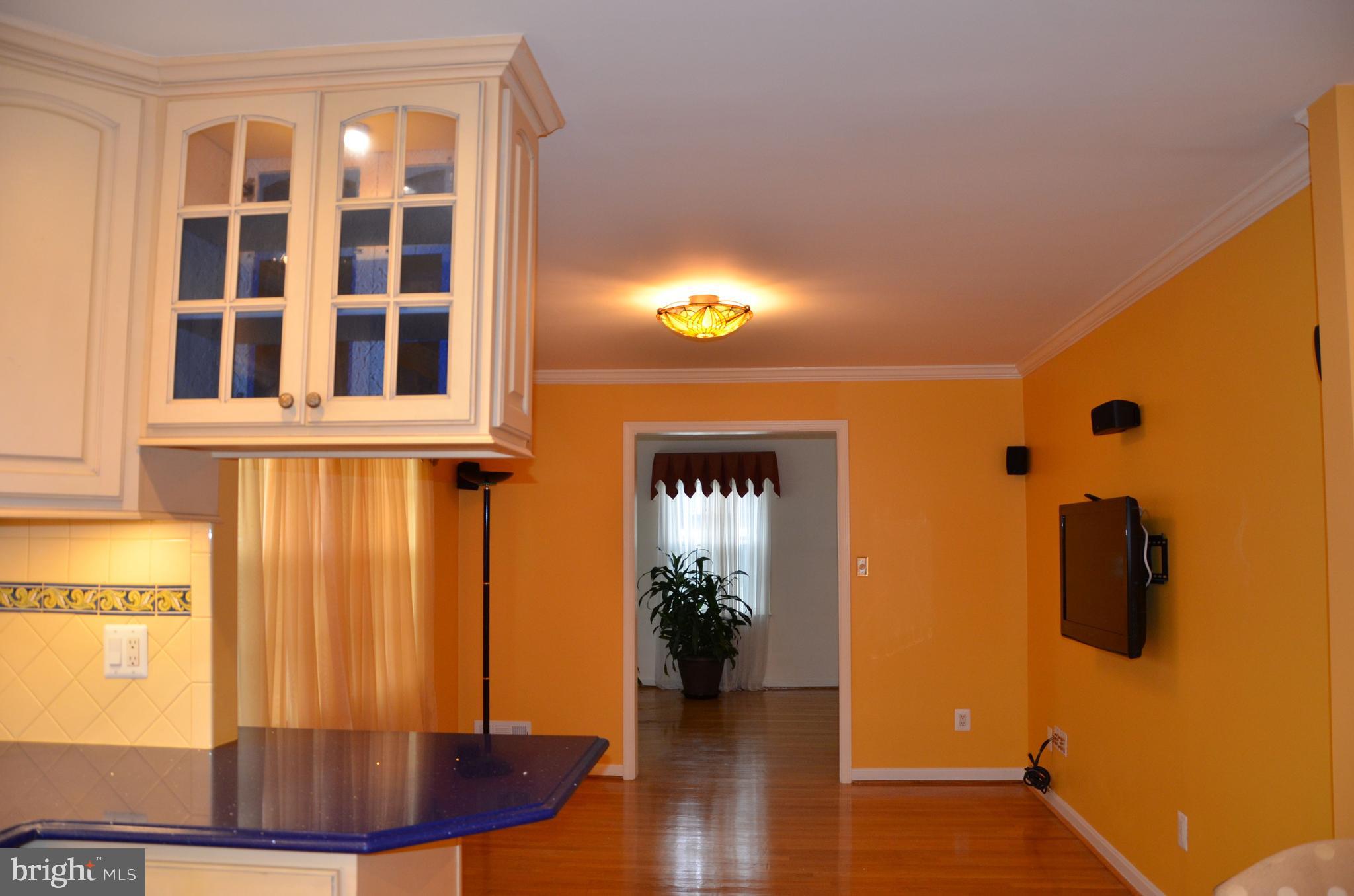 HILLANDALE - Residential