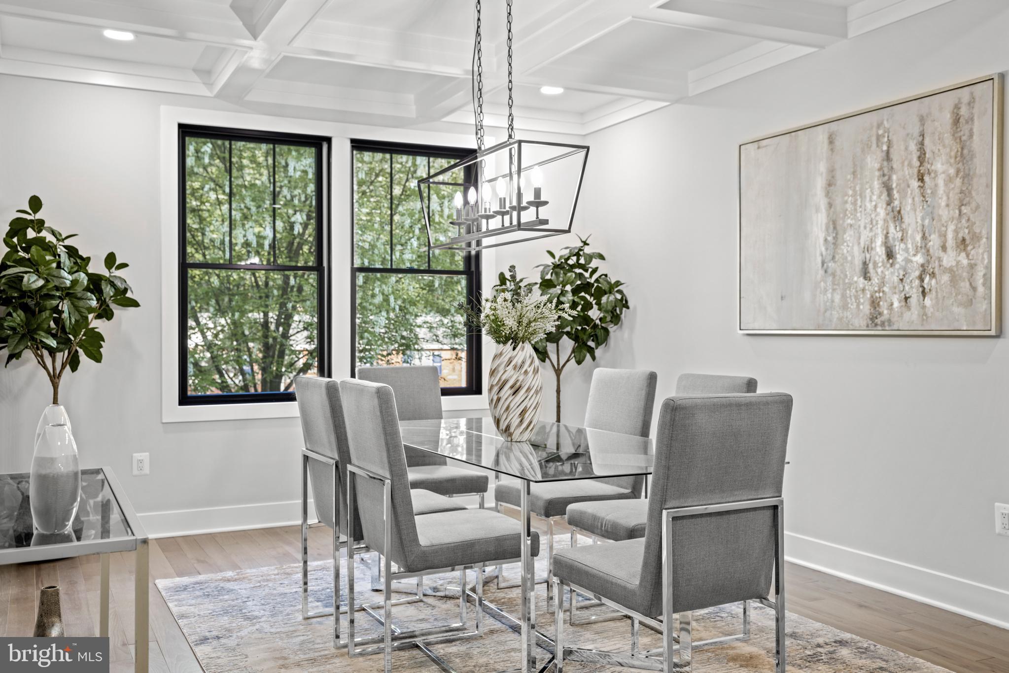 VIENNA WOODS - Residential