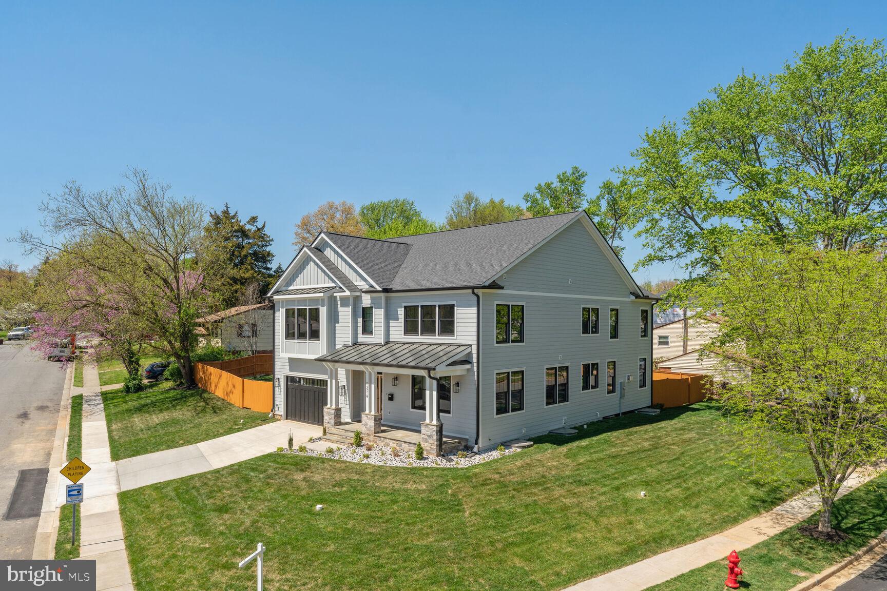 VIENNA WOODS - Residential