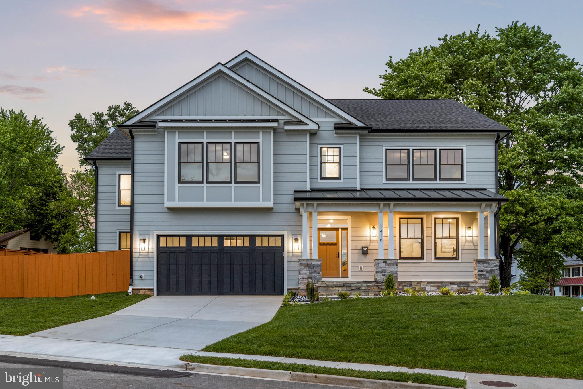 VIENNA WOODS - Residential