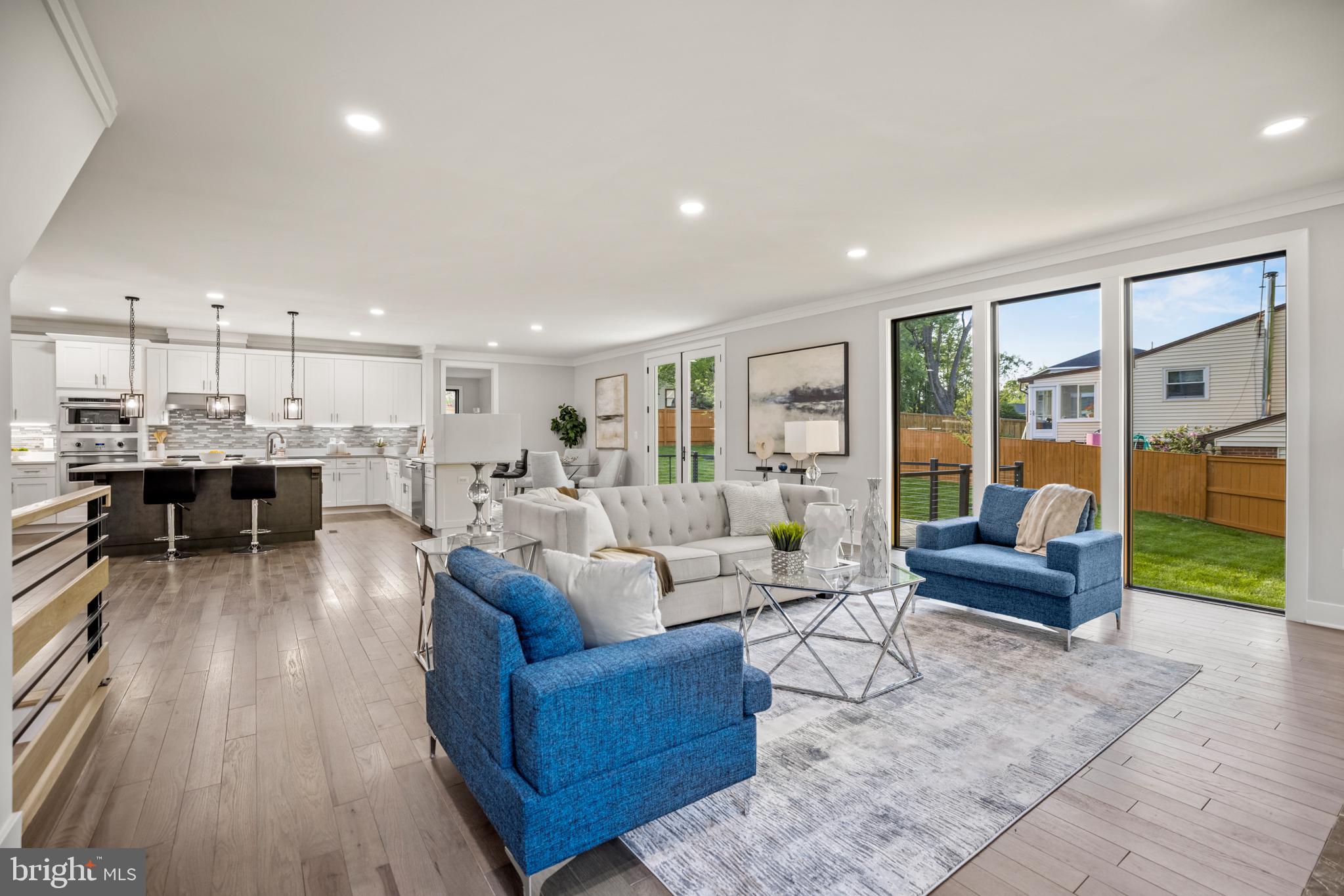 VIENNA WOODS - Residential