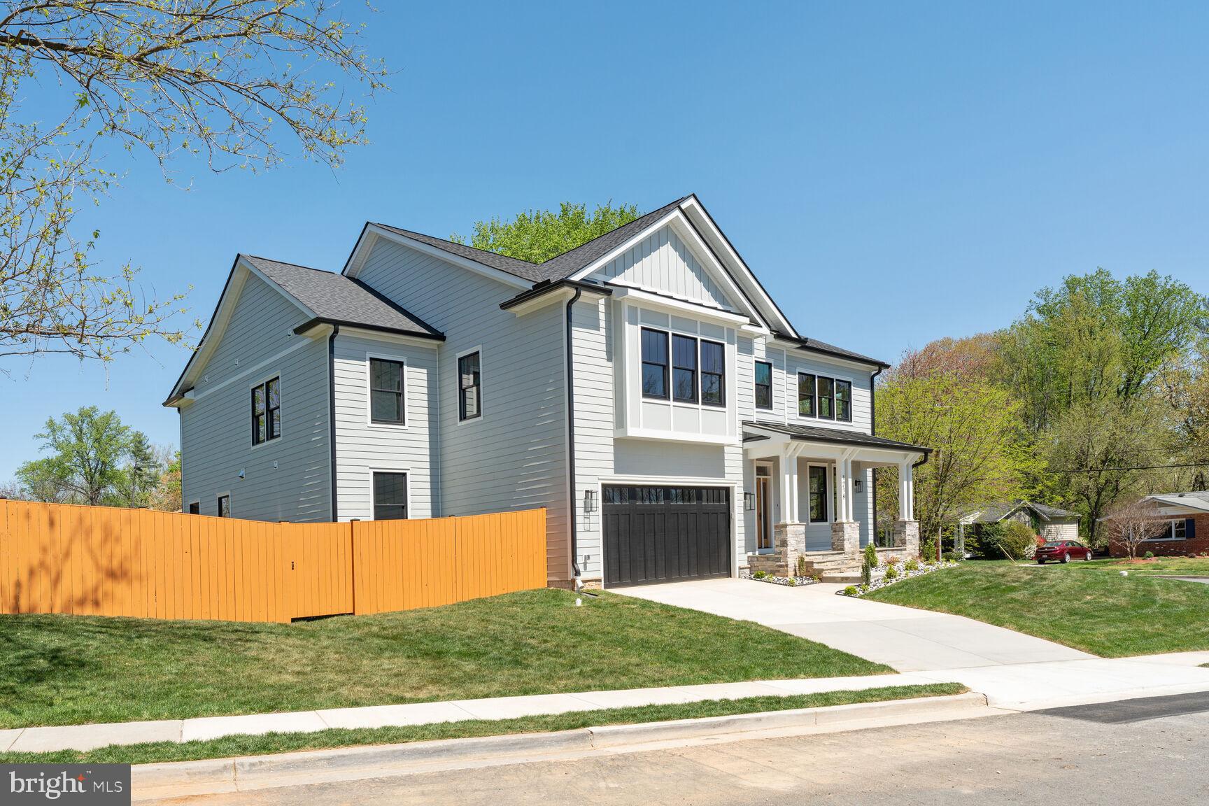 VIENNA WOODS - Residential