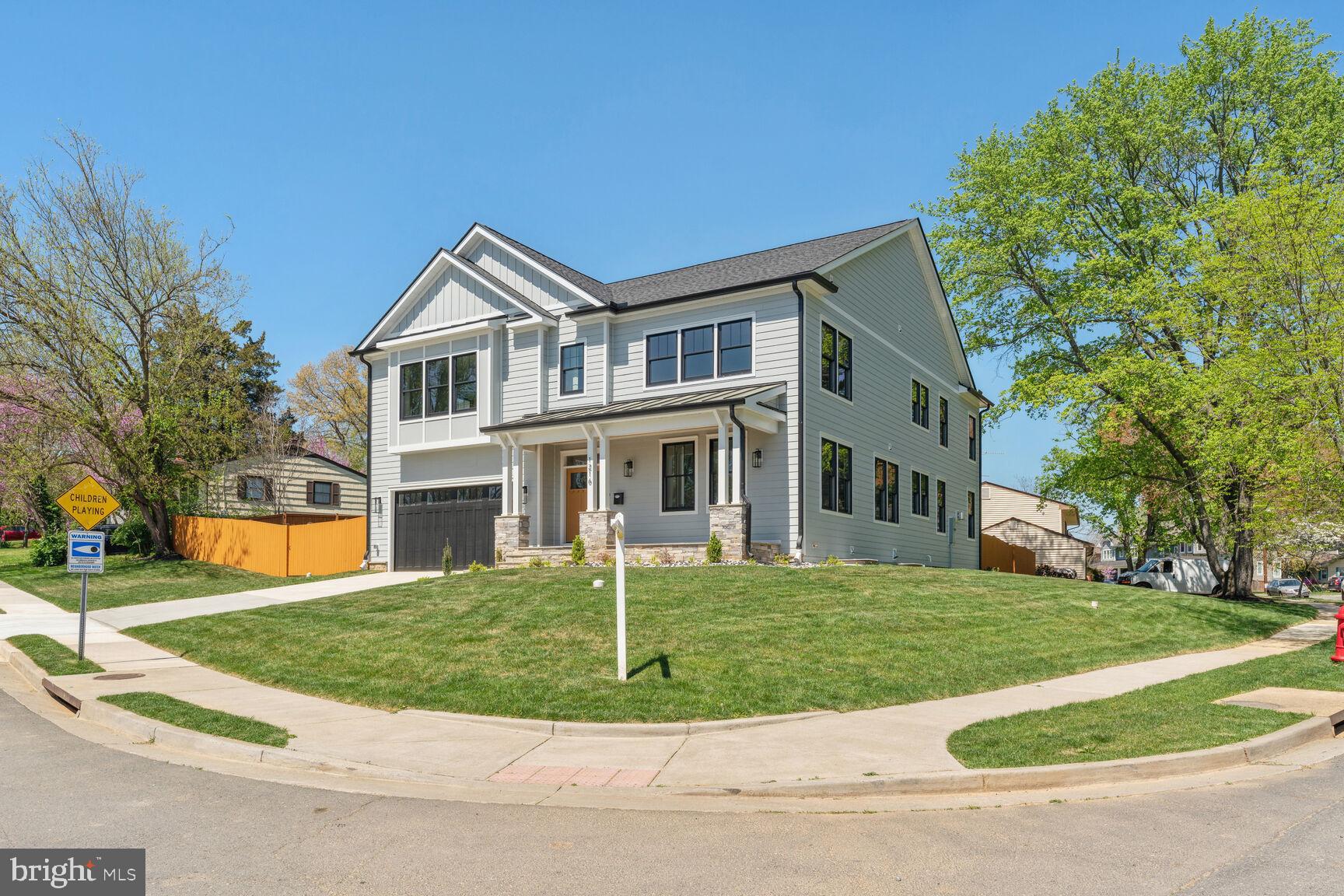 VIENNA WOODS - Residential