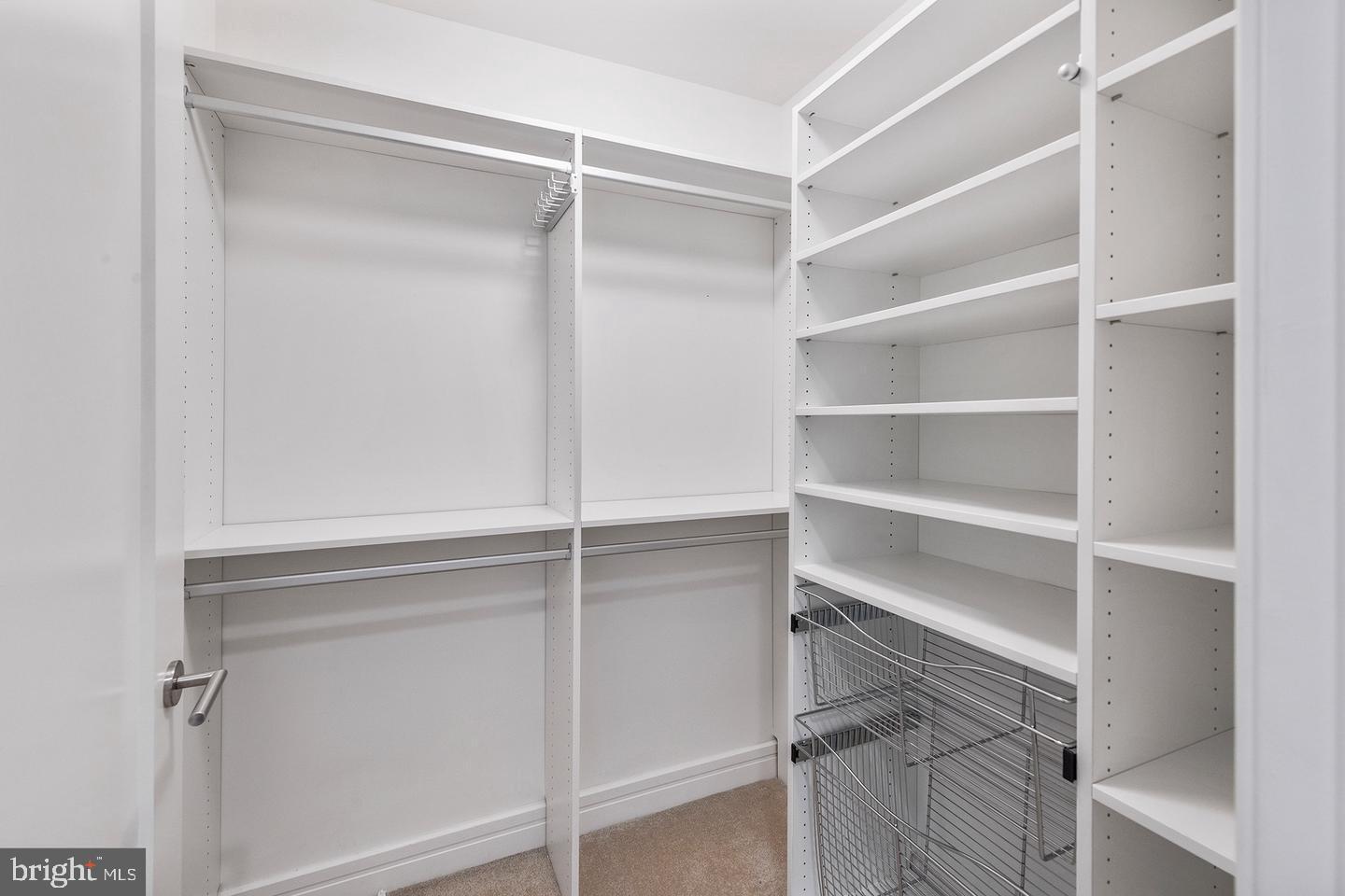 AVENUE OF THE ARTS - Residential Lease