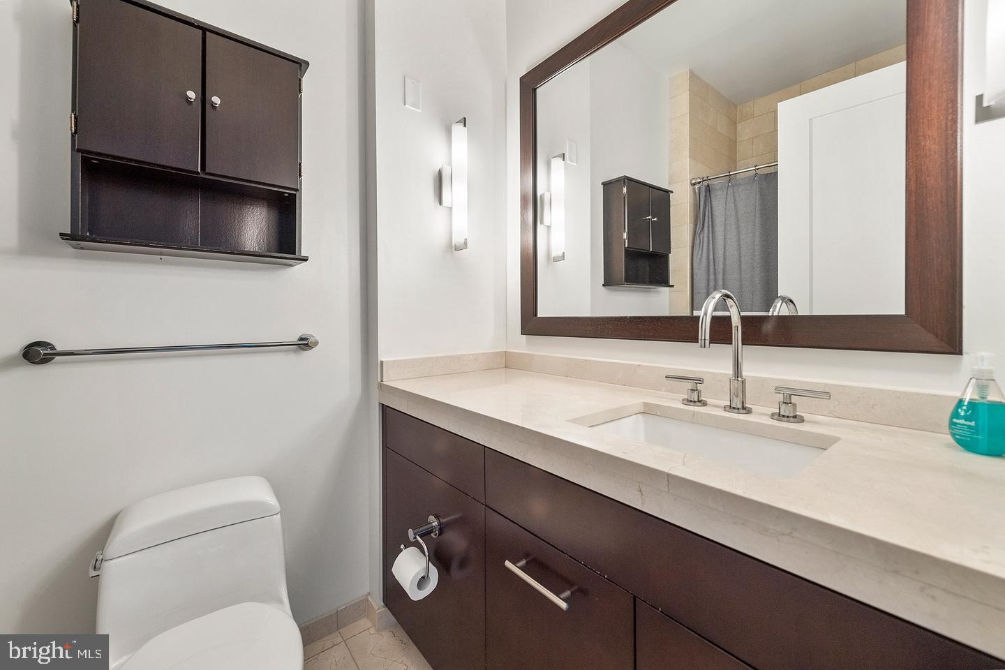 AVENUE OF THE ARTS - Residential Lease