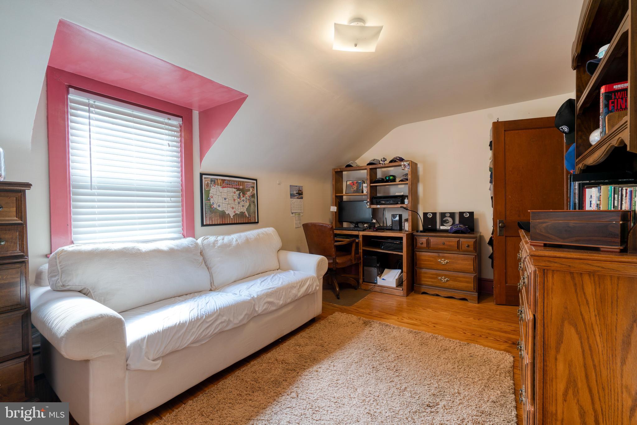 CENTREVILLE - Residential