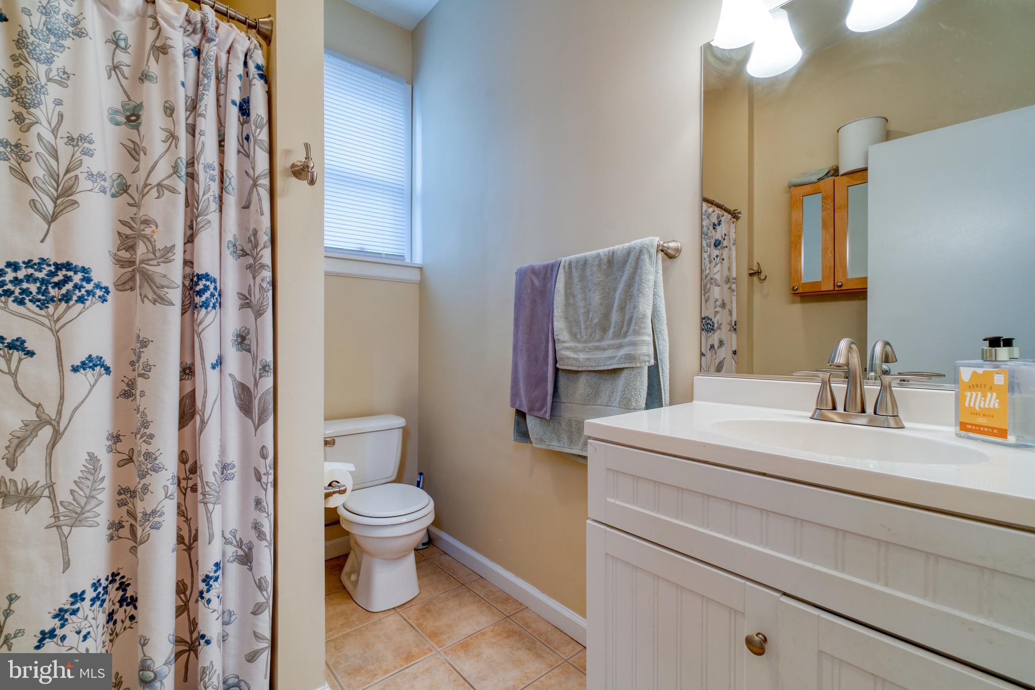 CENTREVILLE - Residential