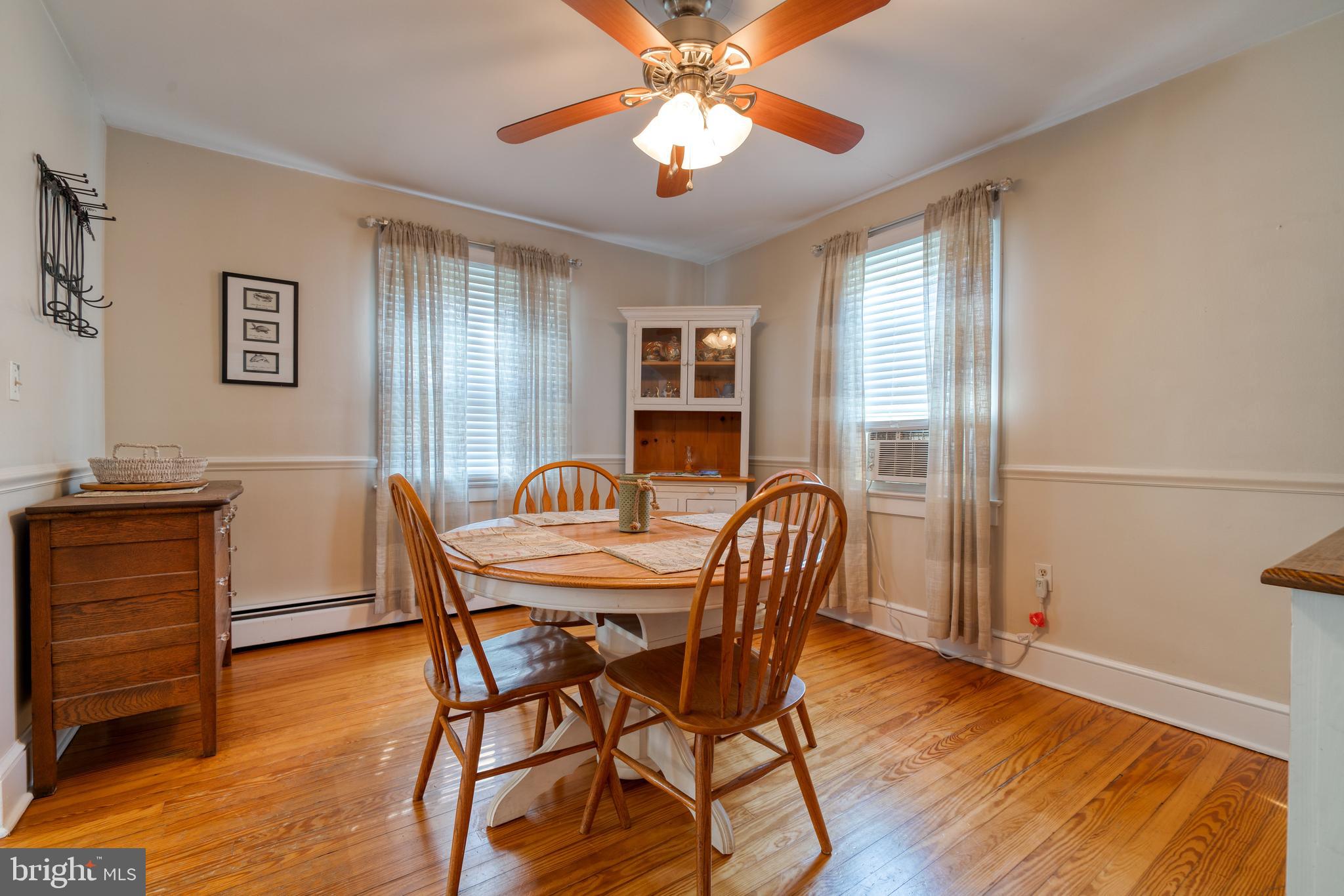 CENTREVILLE - Residential