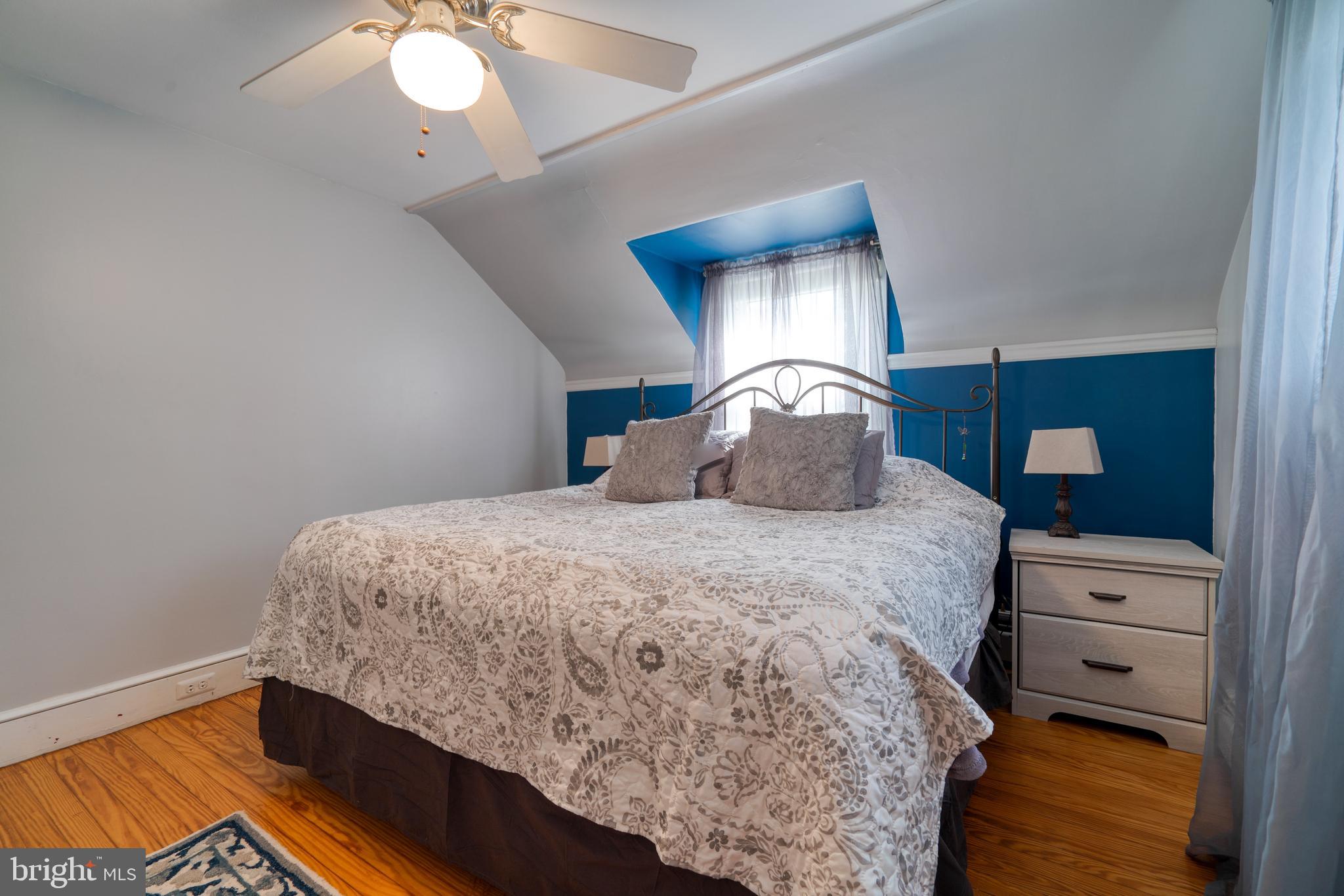 CENTREVILLE - Residential