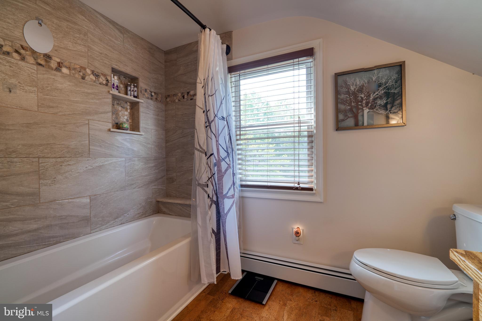 CENTREVILLE - Residential