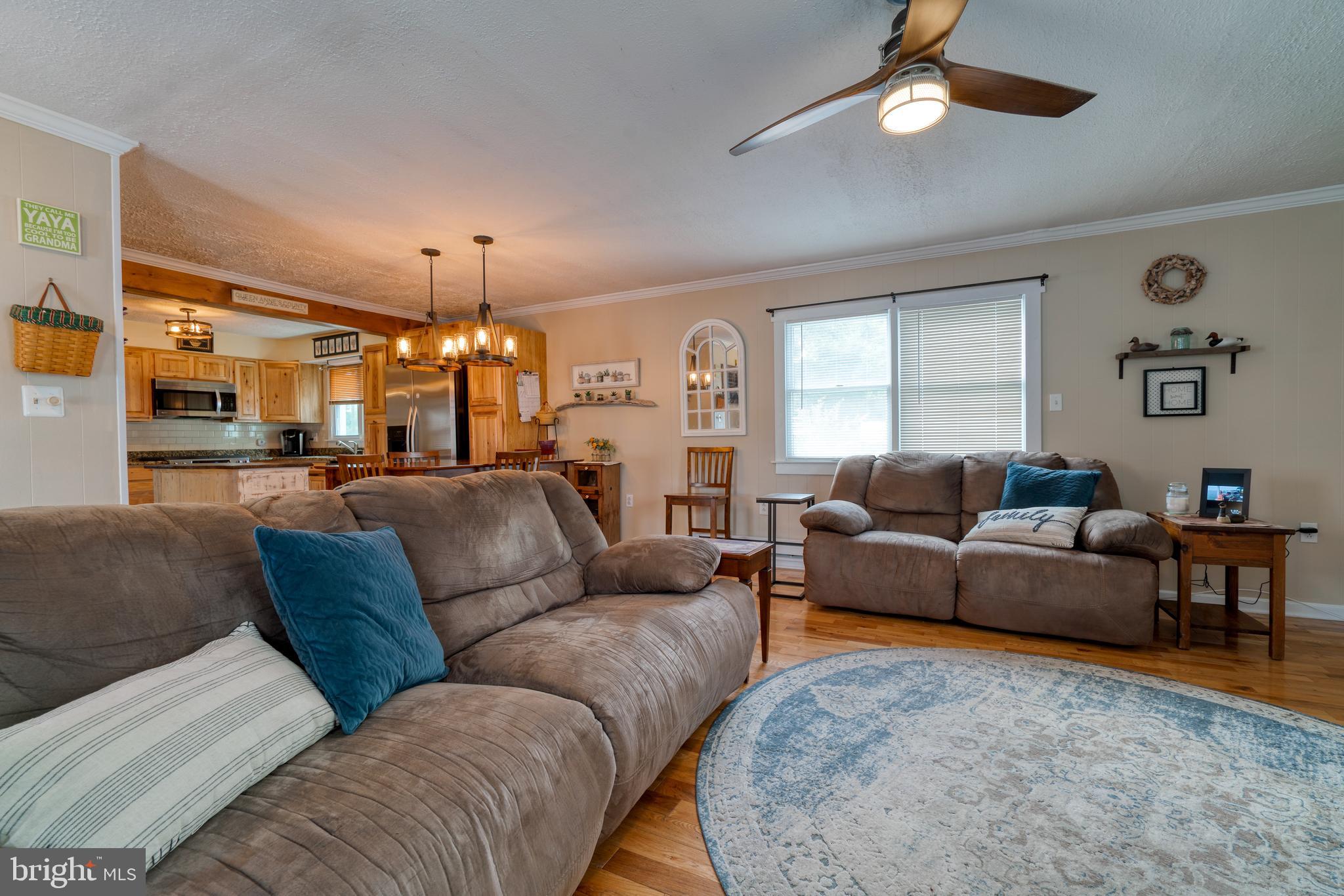 CENTREVILLE - Residential