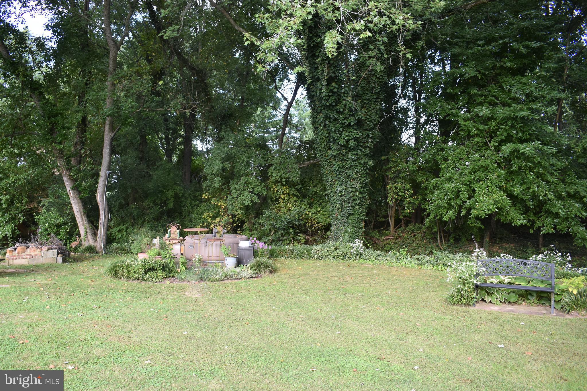 CENTREVILLE - Residential