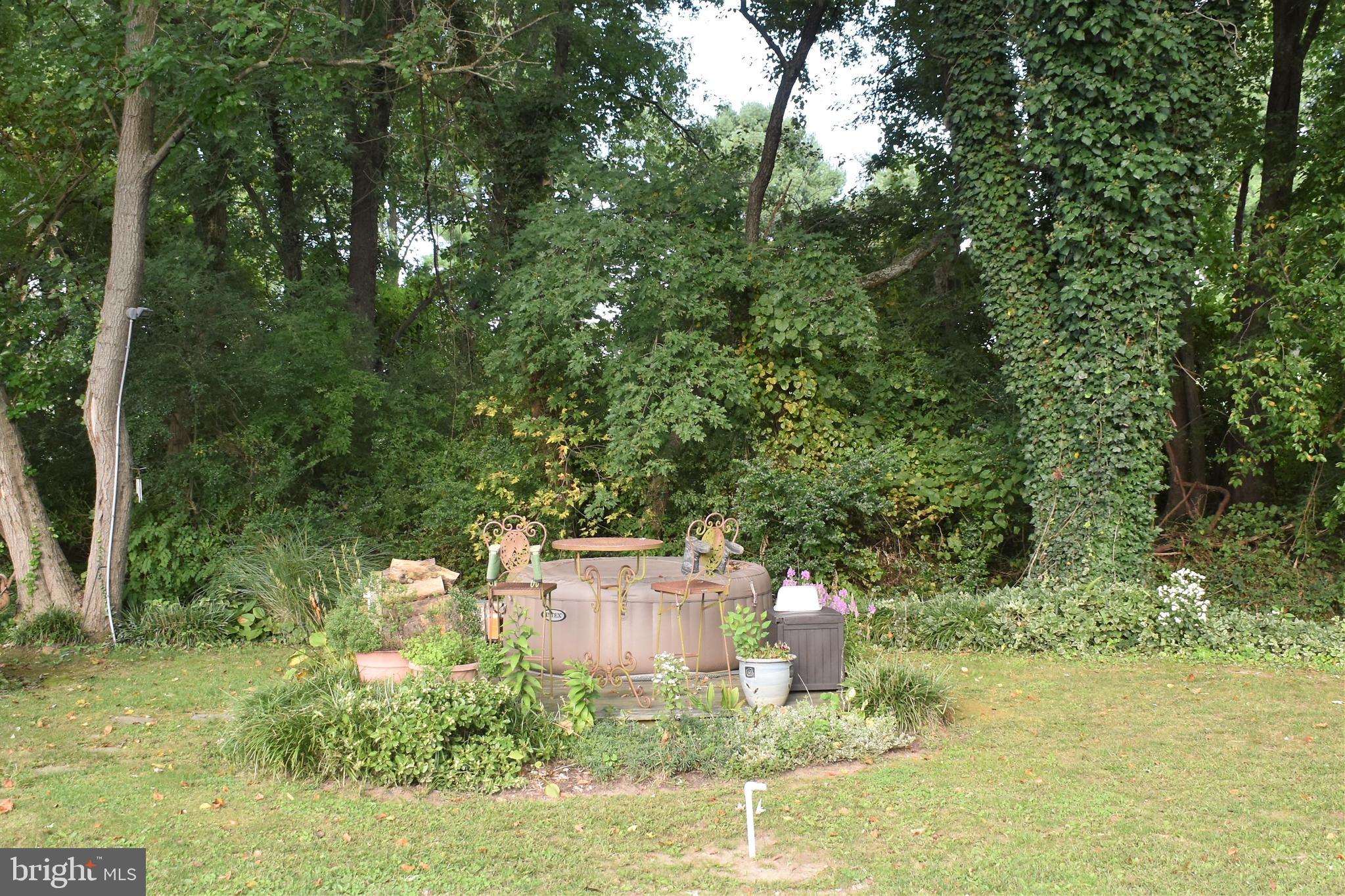 CENTREVILLE - Residential