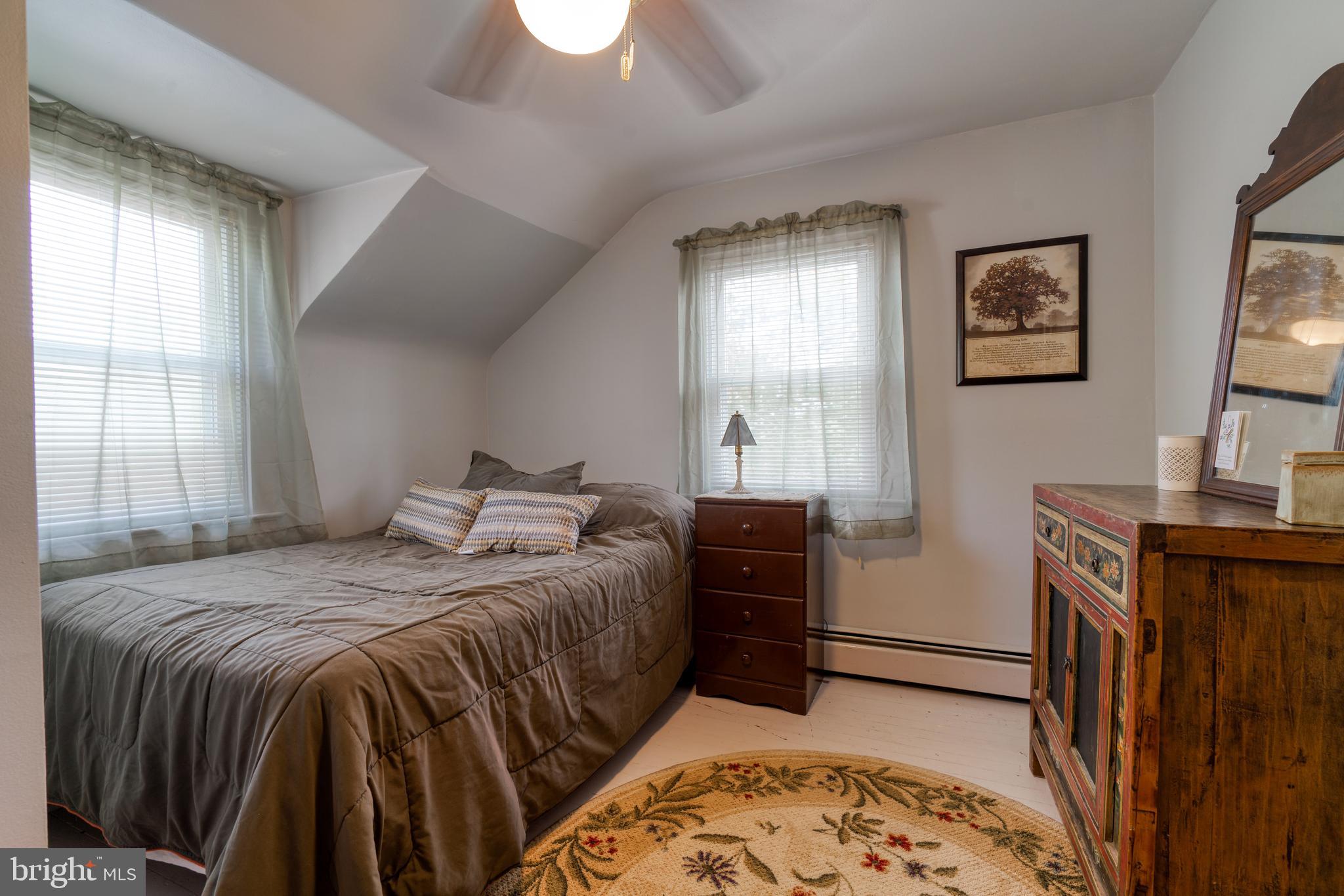 CENTREVILLE - Residential