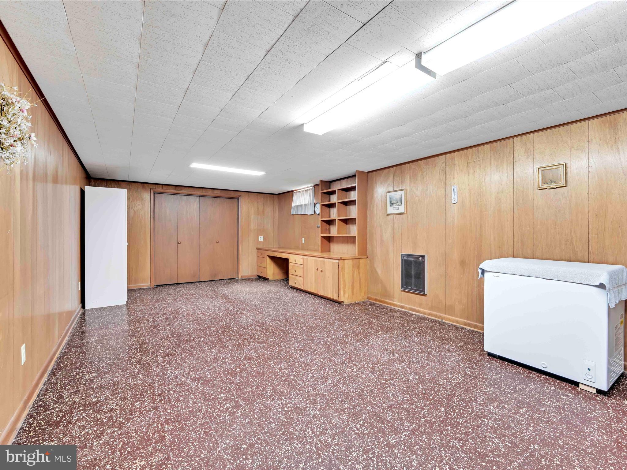 OLD FORGE ACRES - Residential