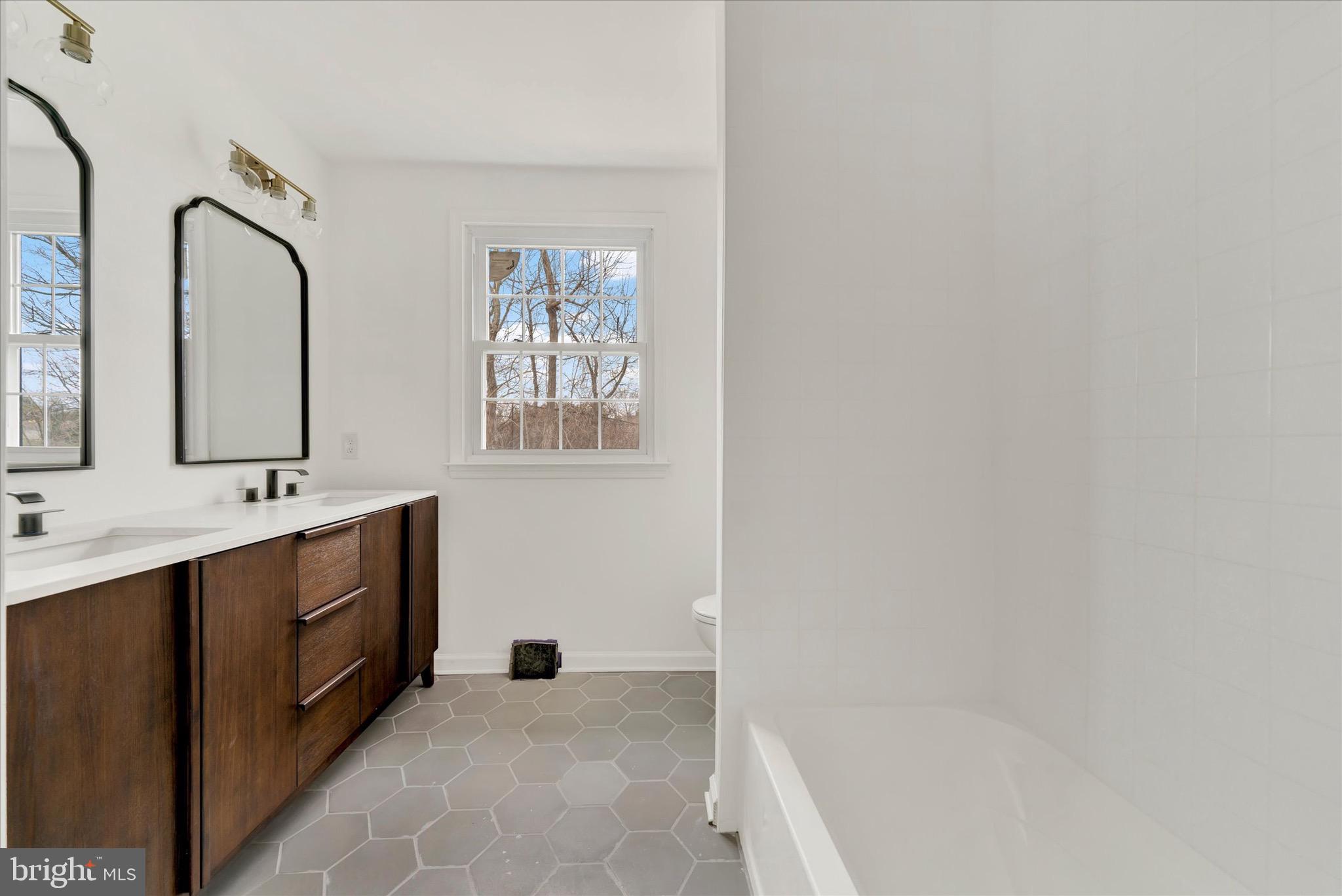 ROLLING GREEN - Residential