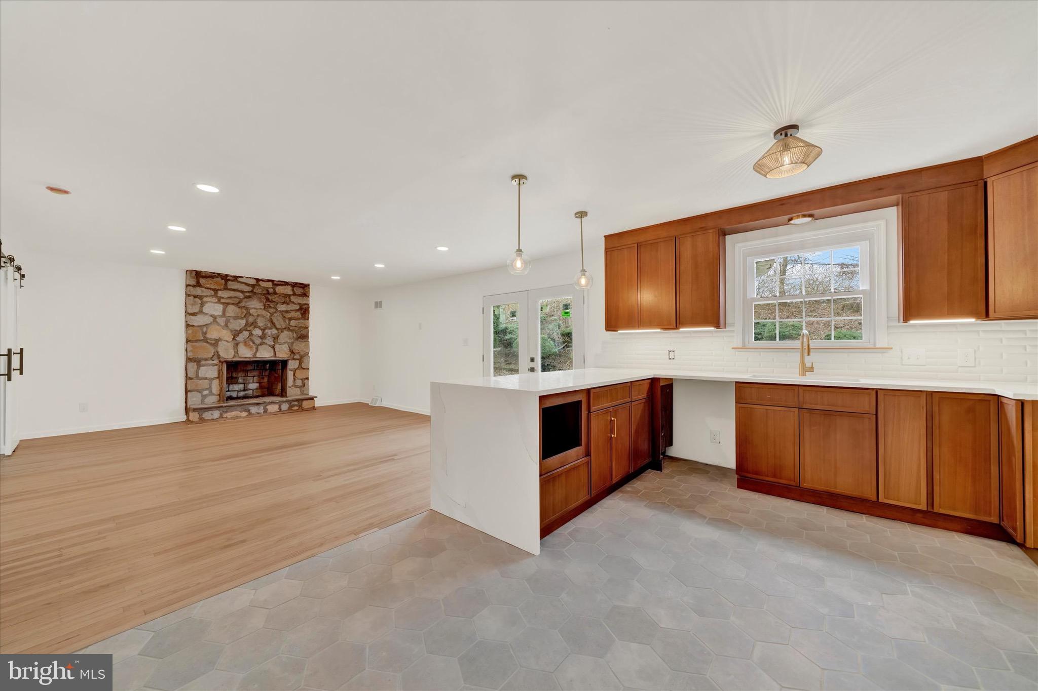 ROLLING GREEN - Residential