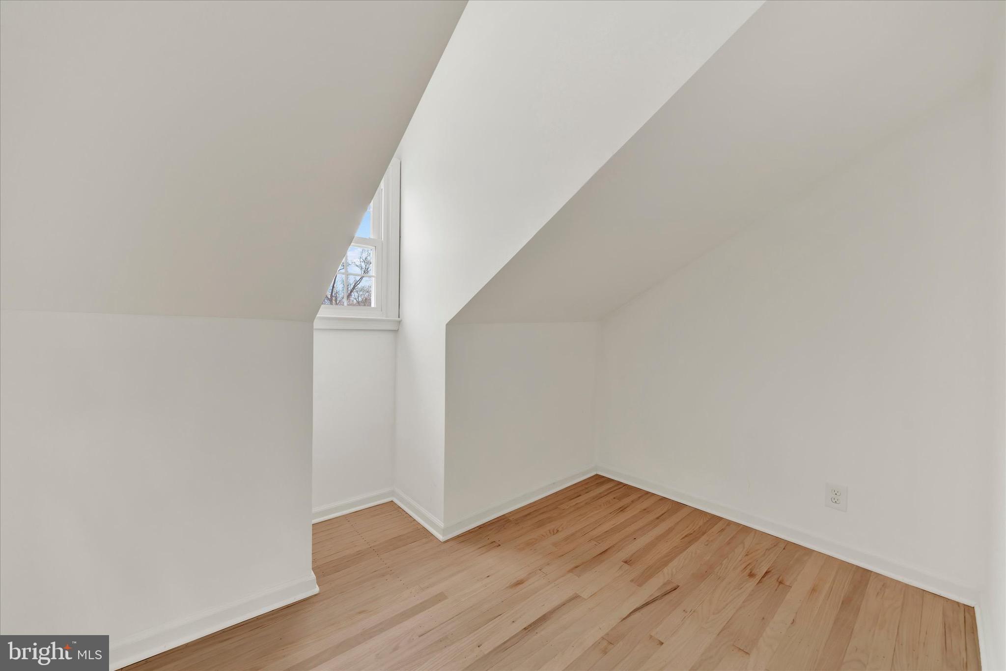 ROLLING GREEN - Residential