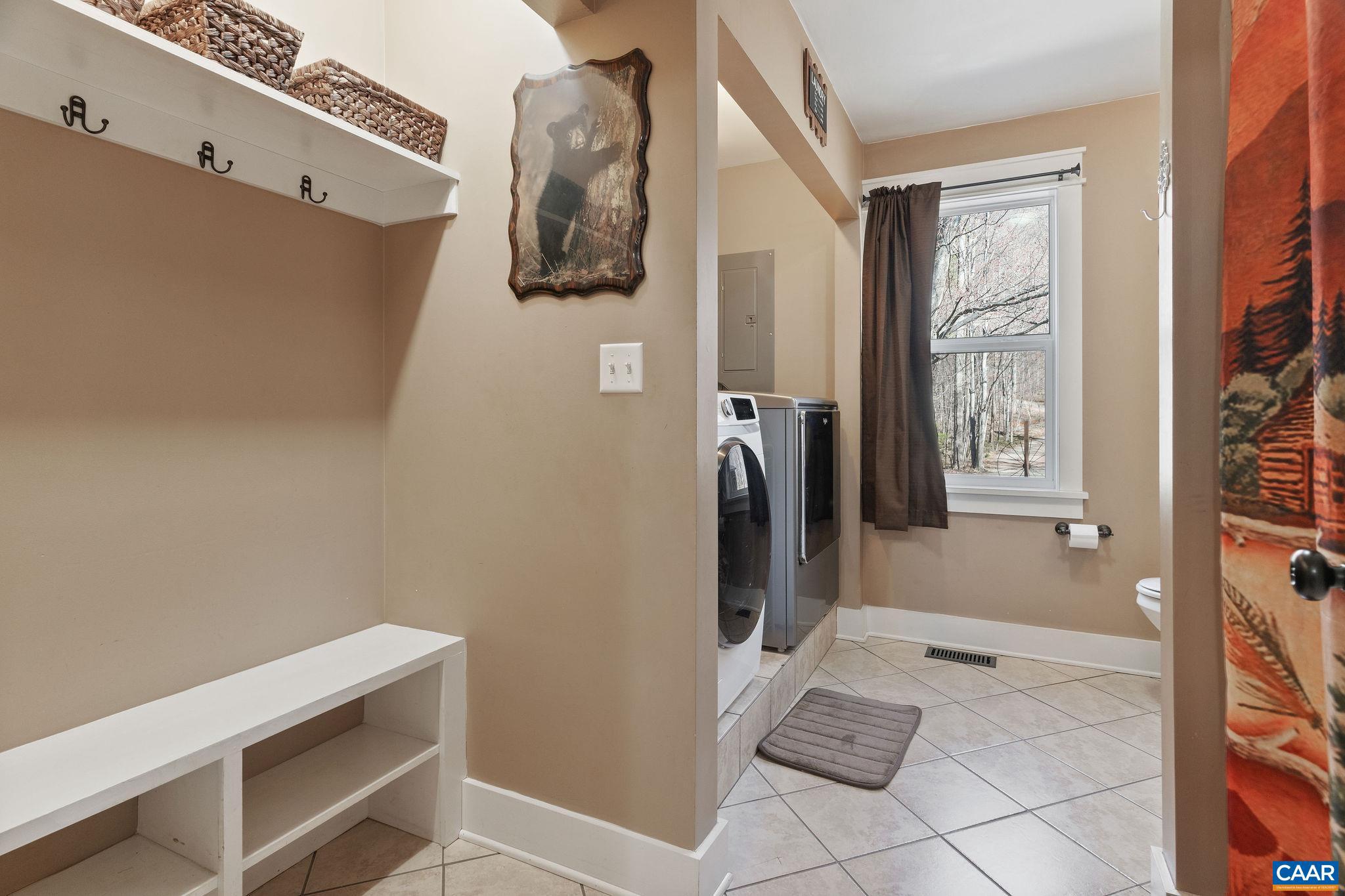 DOGWOOD VALLEY - Residential