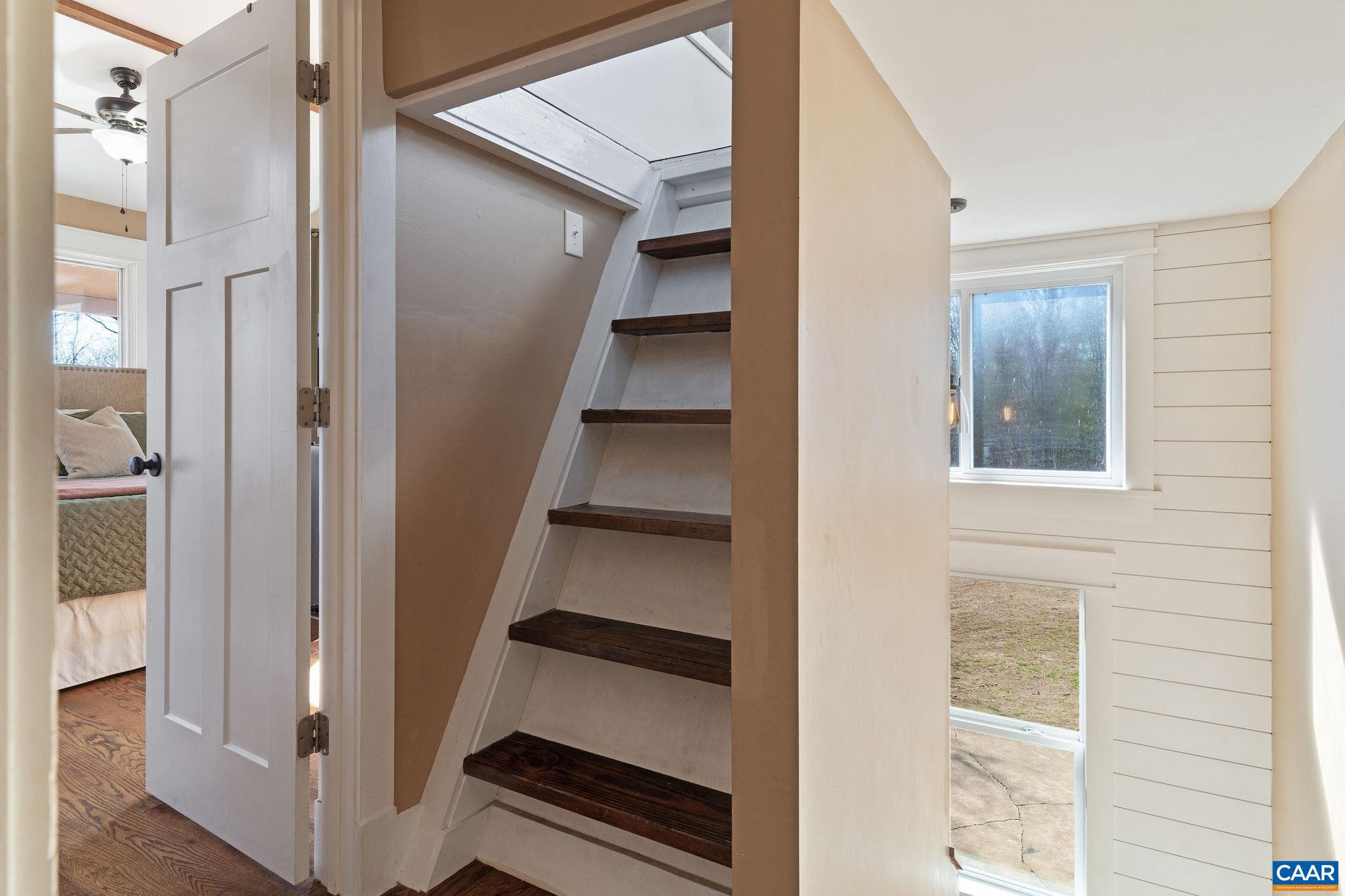 DOGWOOD VALLEY - Residential